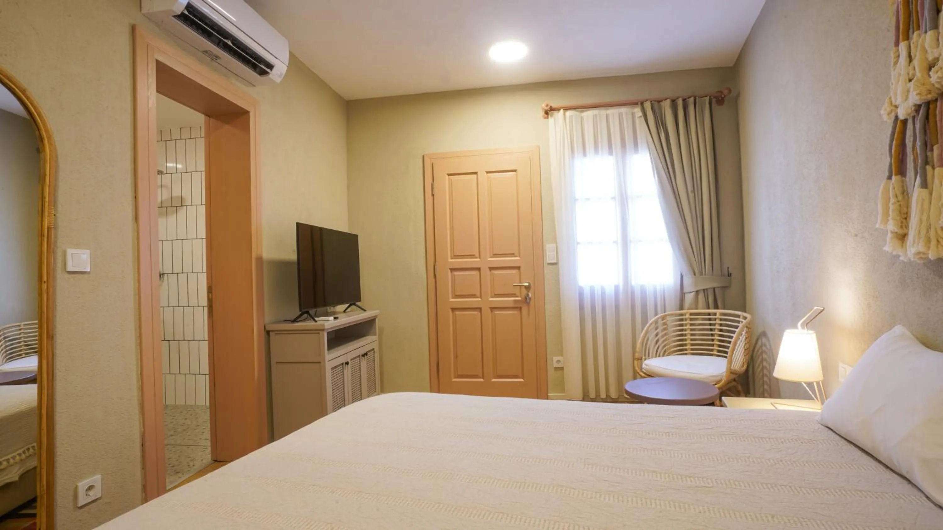 Photo of the whole room, Bed in Bono Hotel Old Town