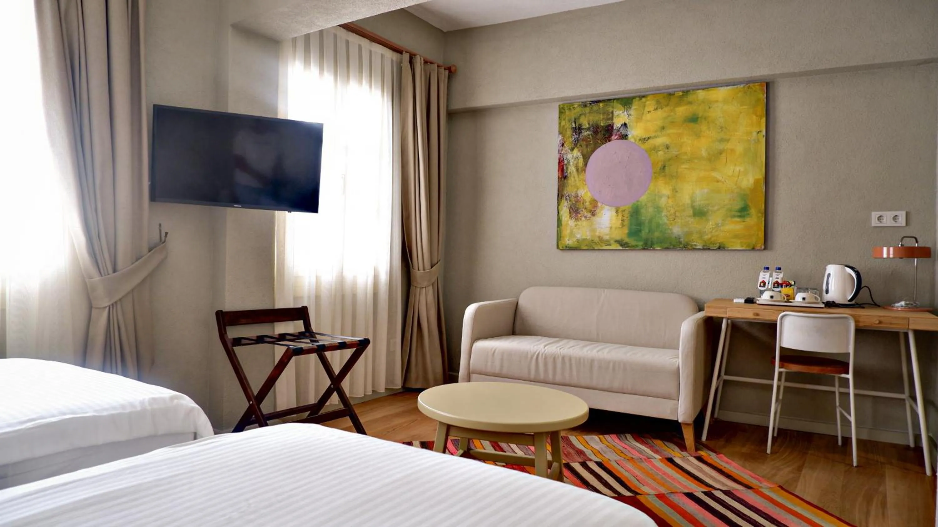 TV and multimedia, Bed in Bono Hotel Old Town