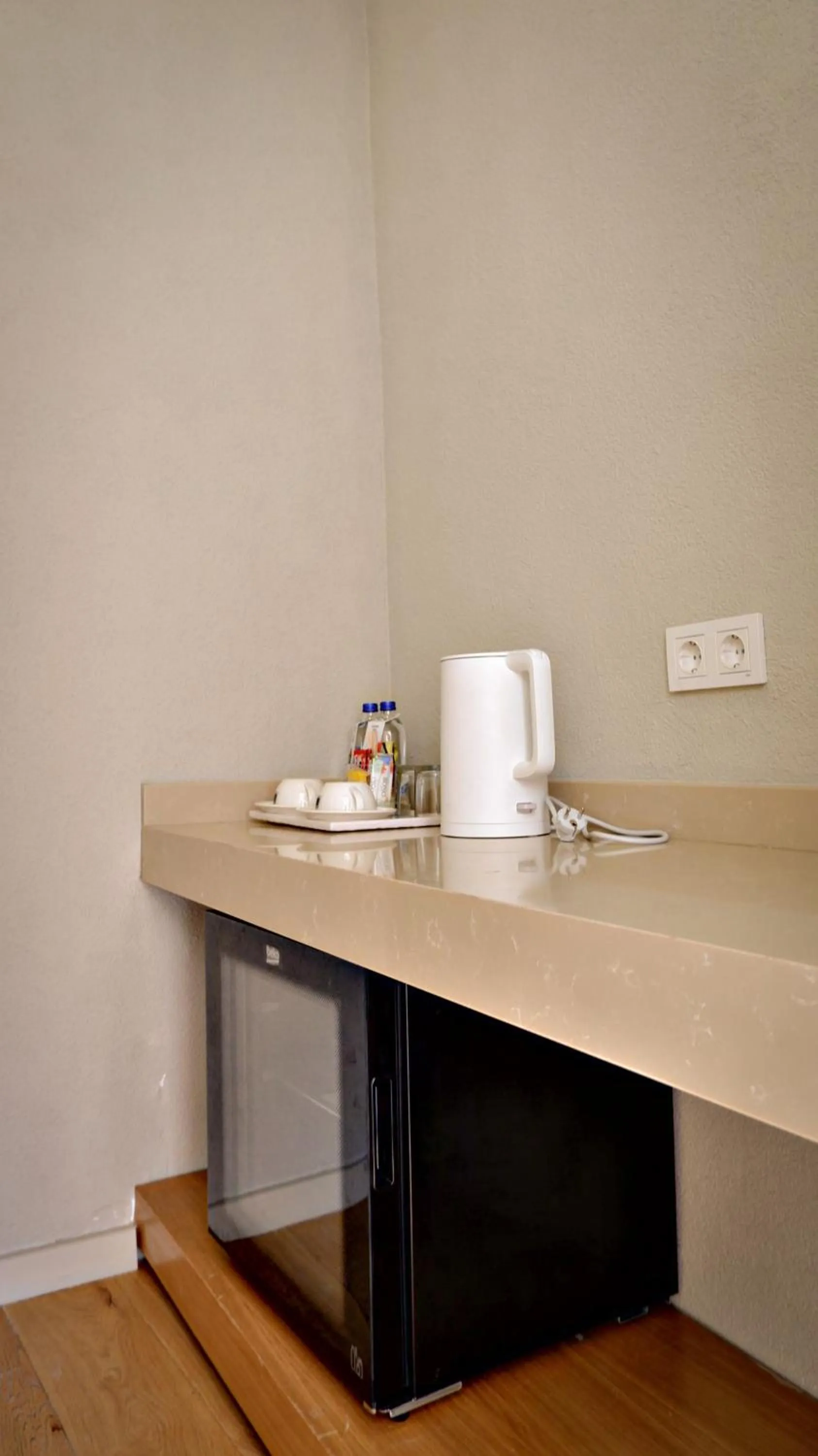 Coffee/tea facilities in Bono Hotel Old Town