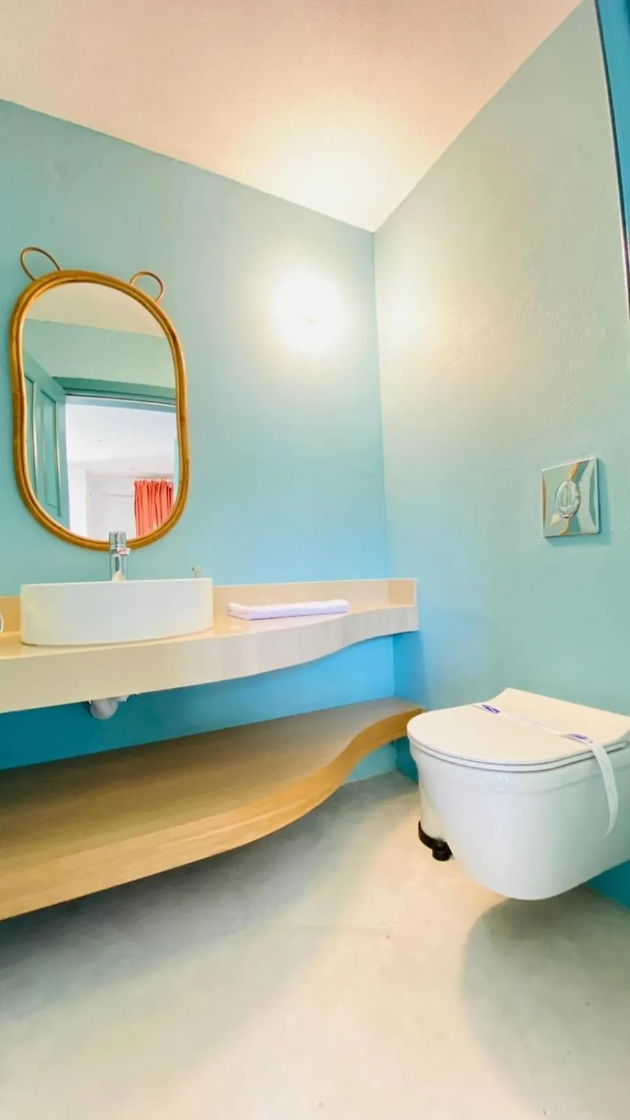 Toilet in Bono Hotel Old Town