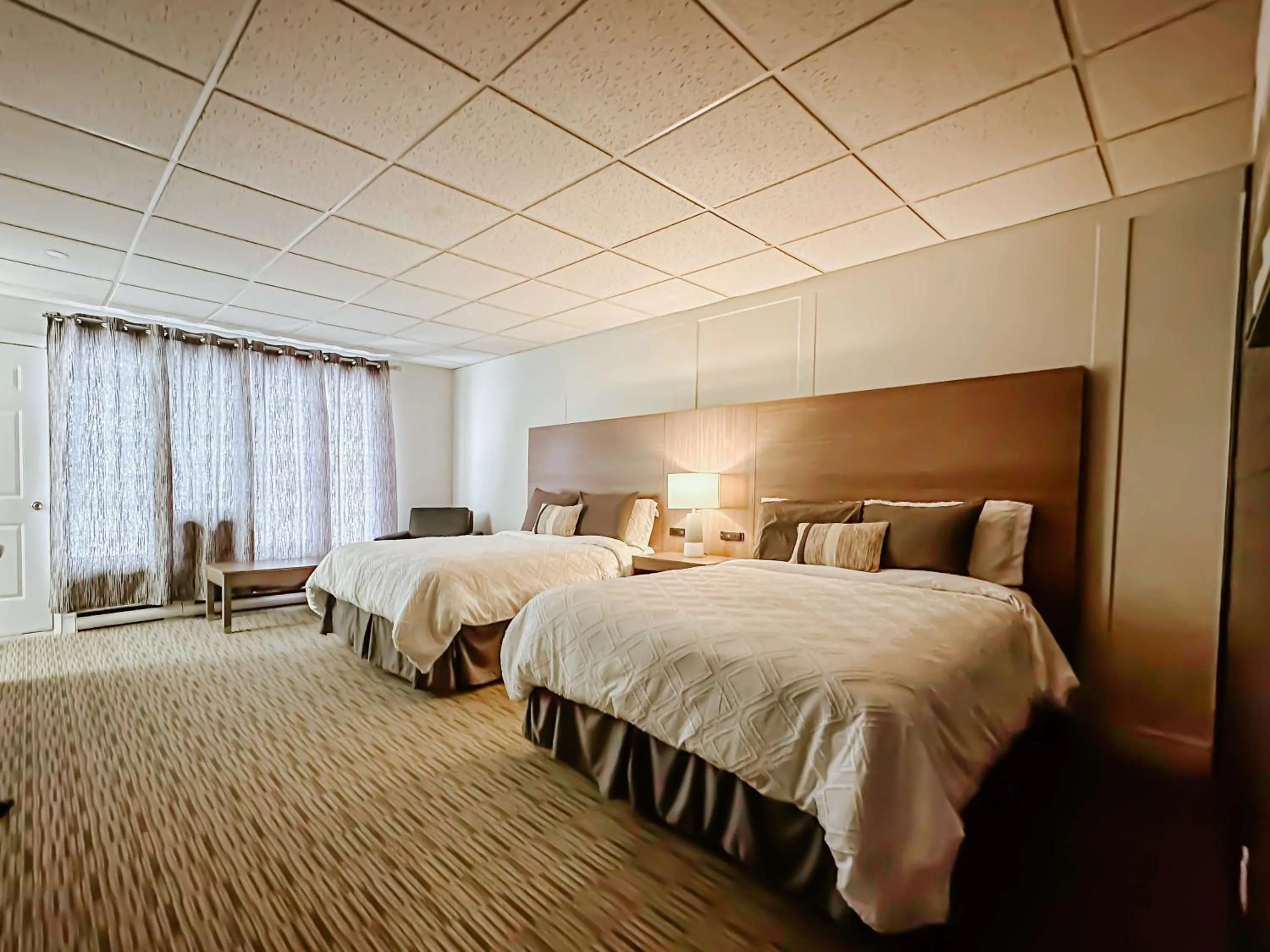 Bedroom, Bed in SureStay by Best Western Kapuskasing