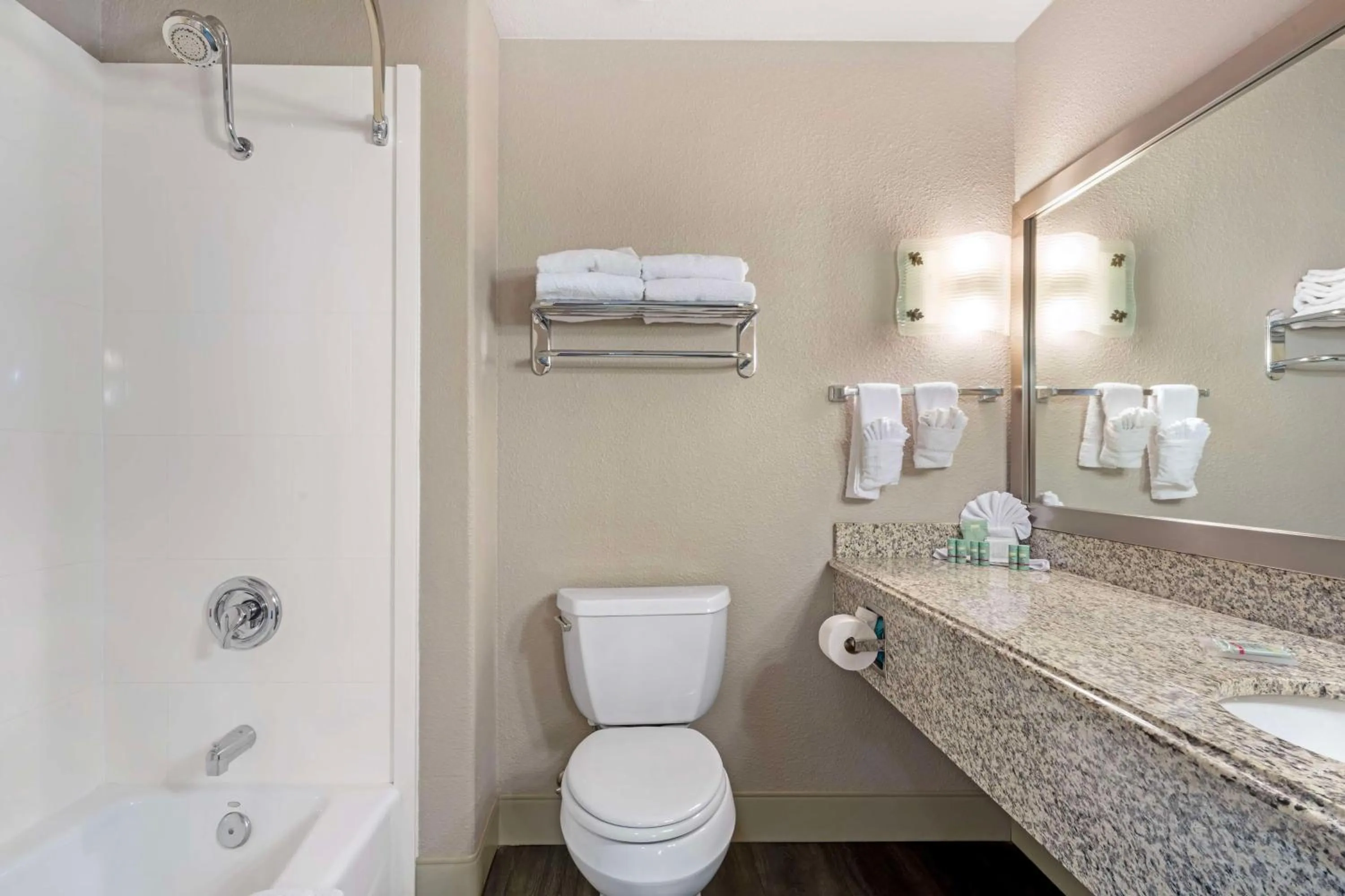 Bathroom in Best Western Cedar Inn & Suites