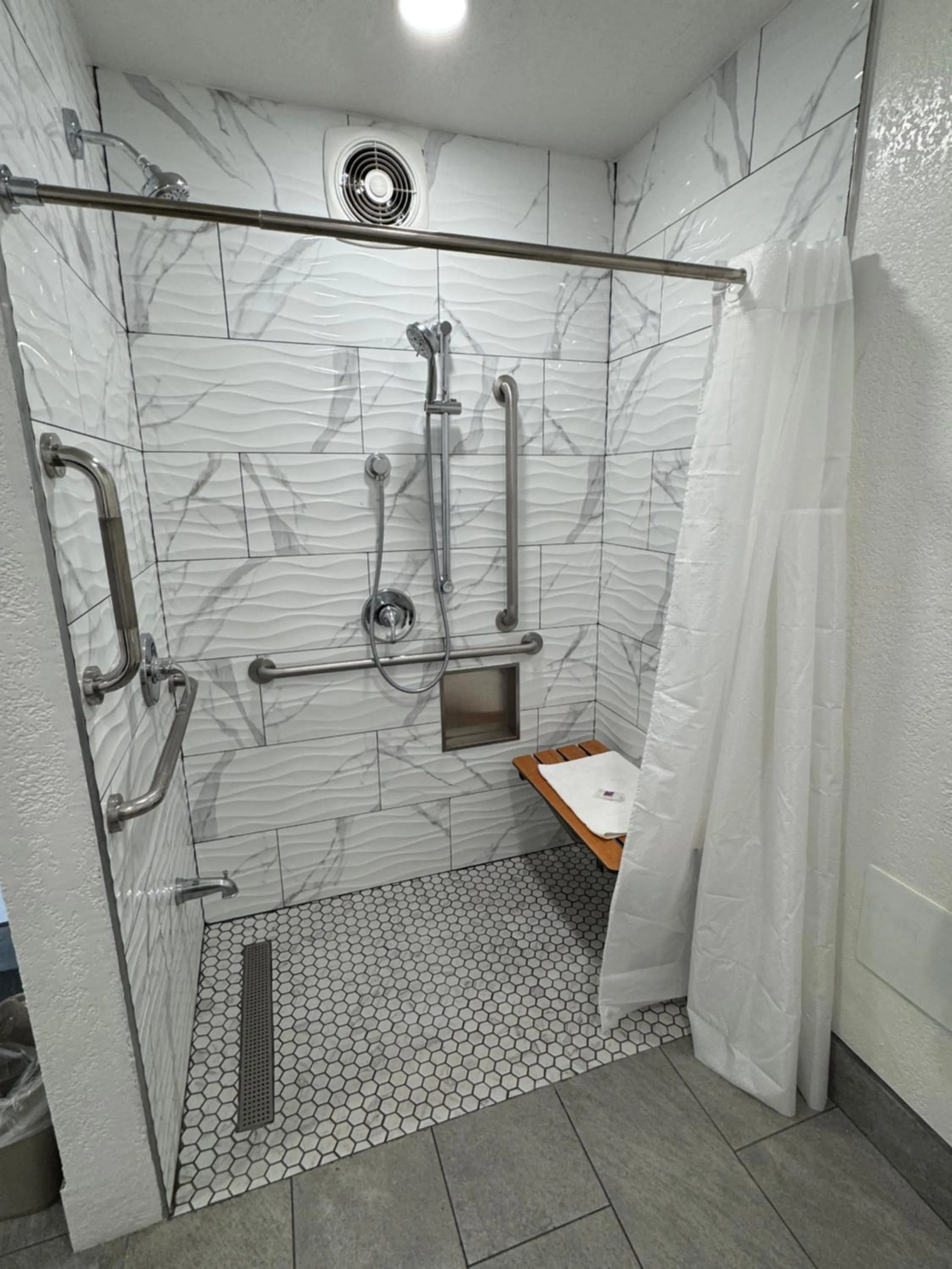 Bathroom in Motel 6-Willows, CA