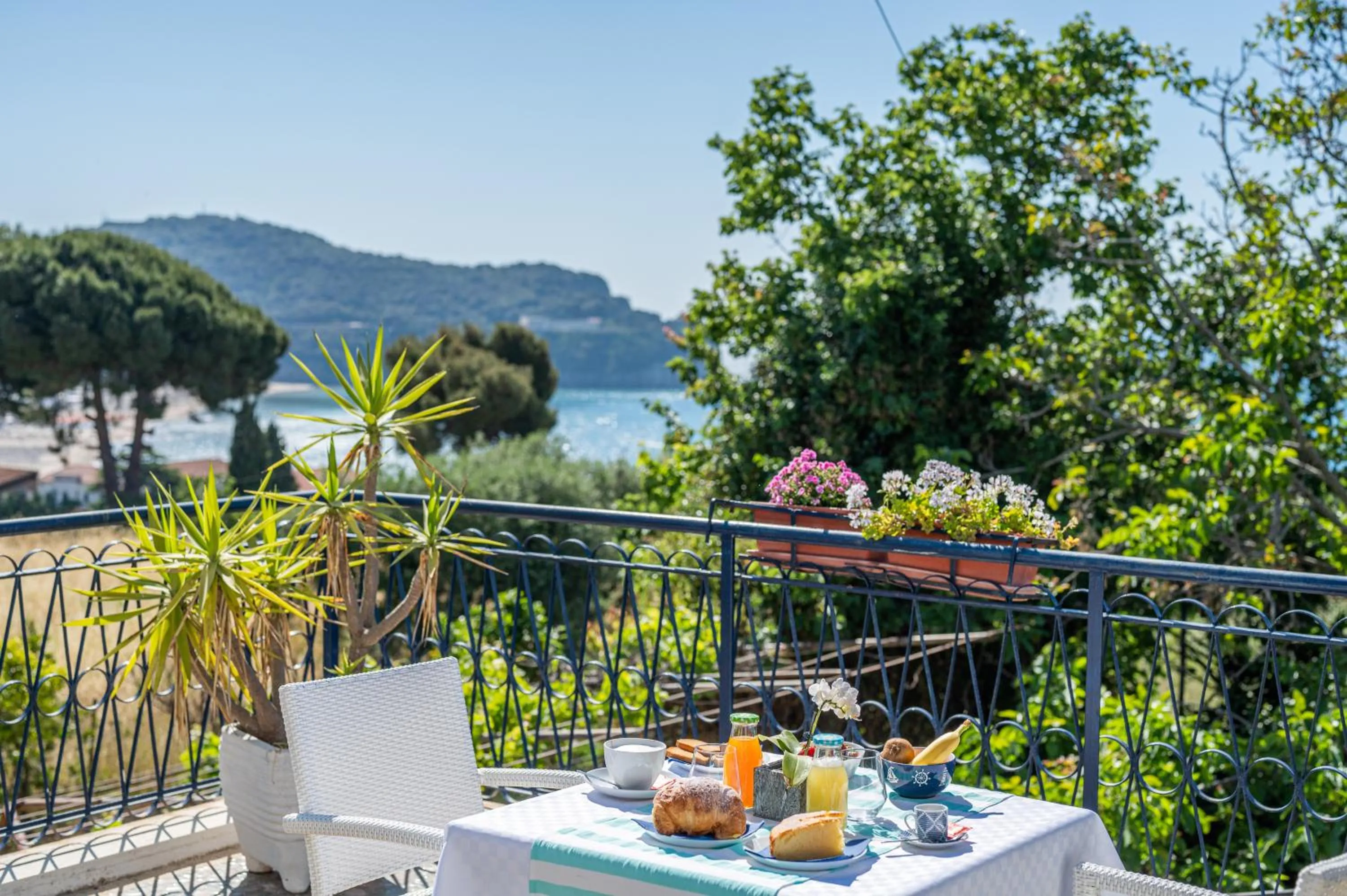 Breakfast in Gli archi sul mare