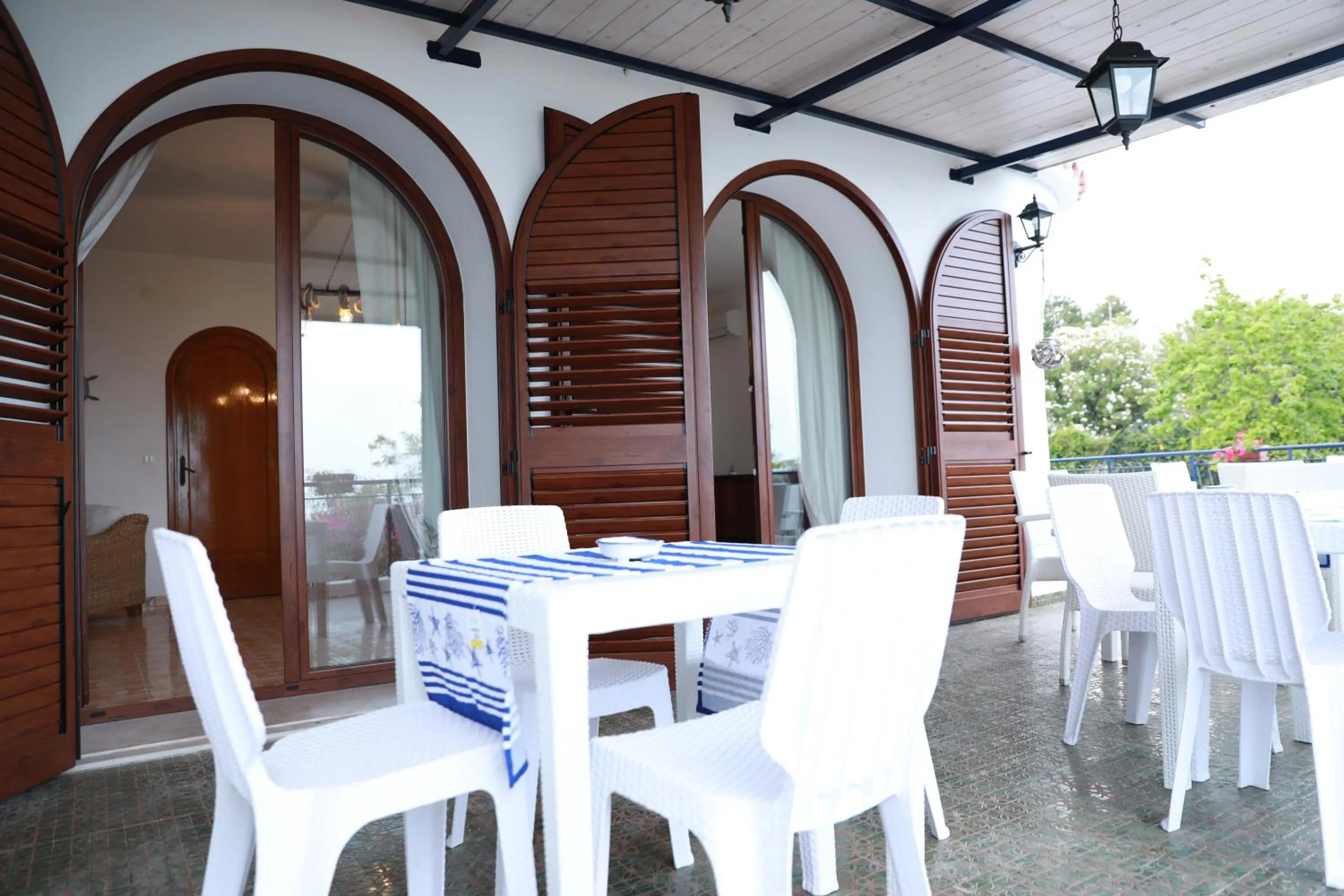 Balcony/Terrace in Gli archi sul mare