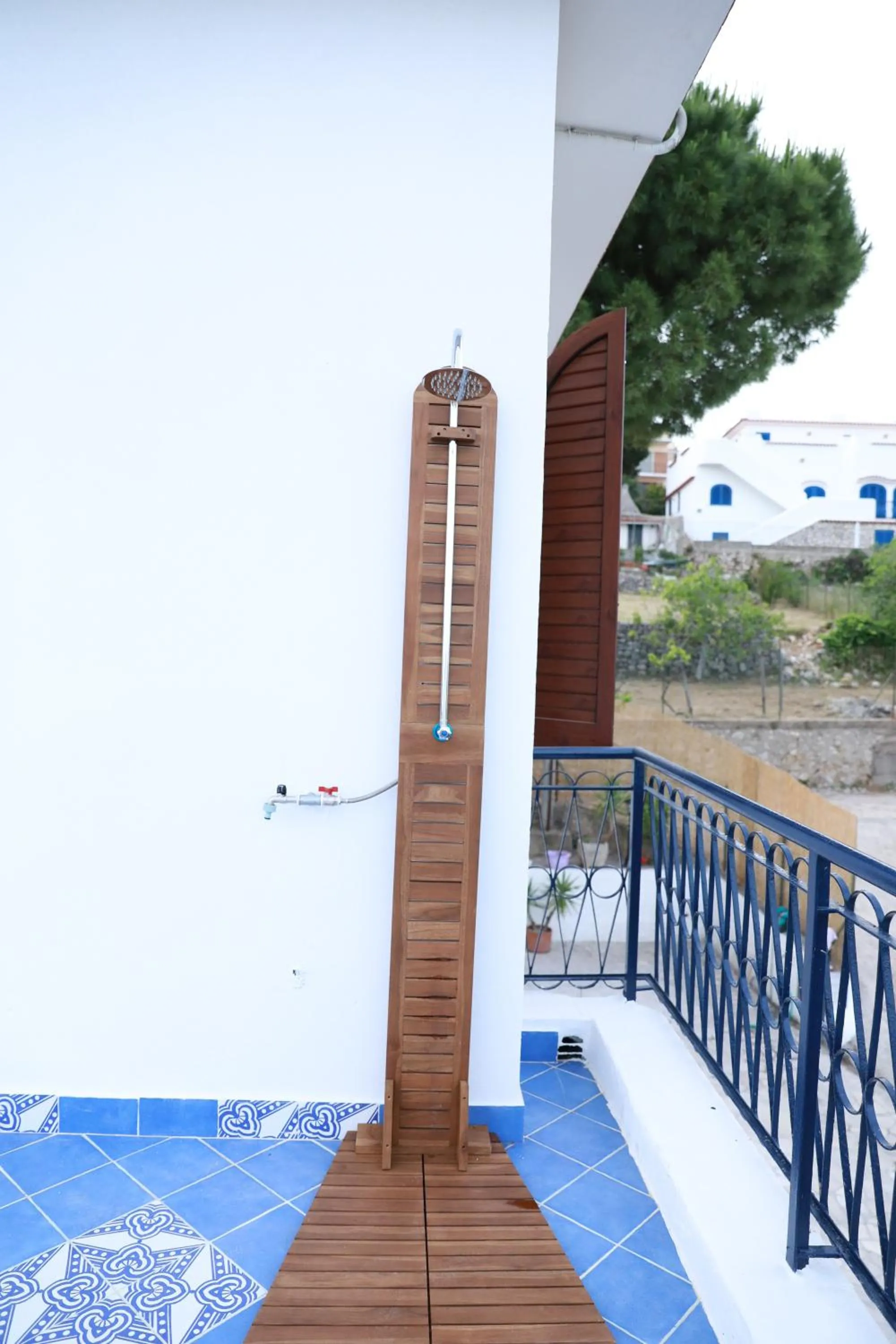 Property building in Gli archi sul mare