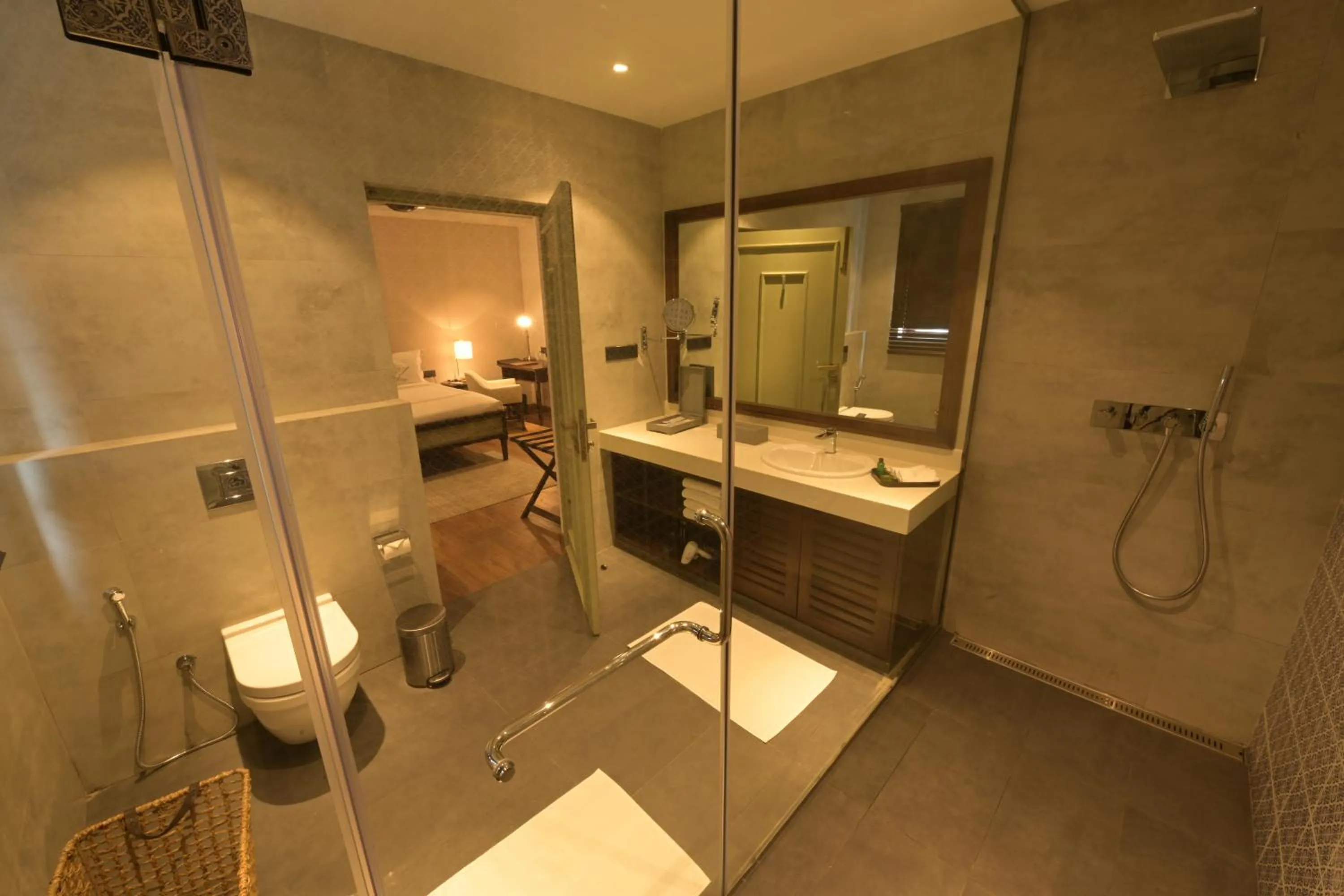 Shower in Angel Beach Unawatuna