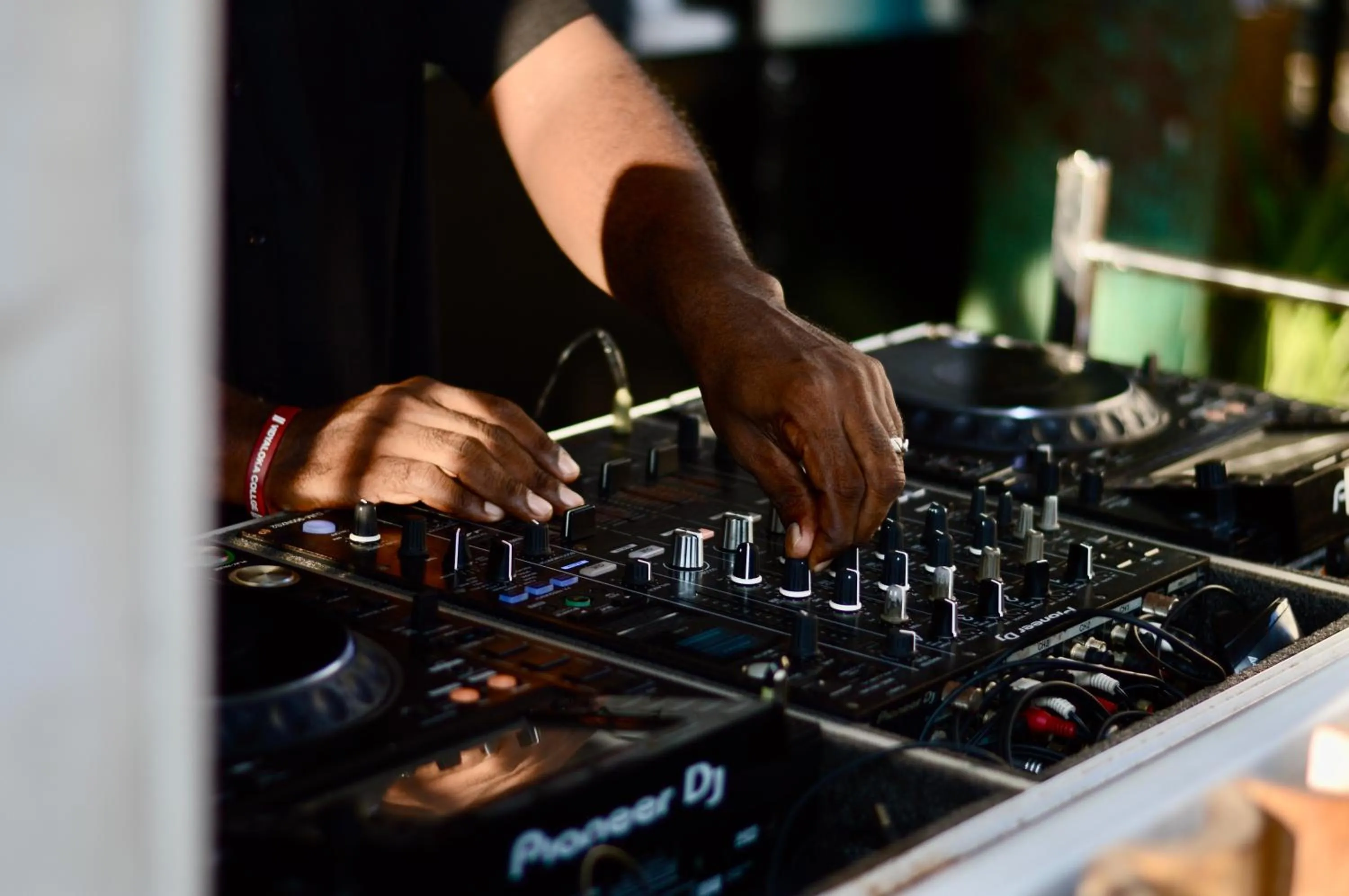 Nightclub / DJ in Angel Beach Unawatuna