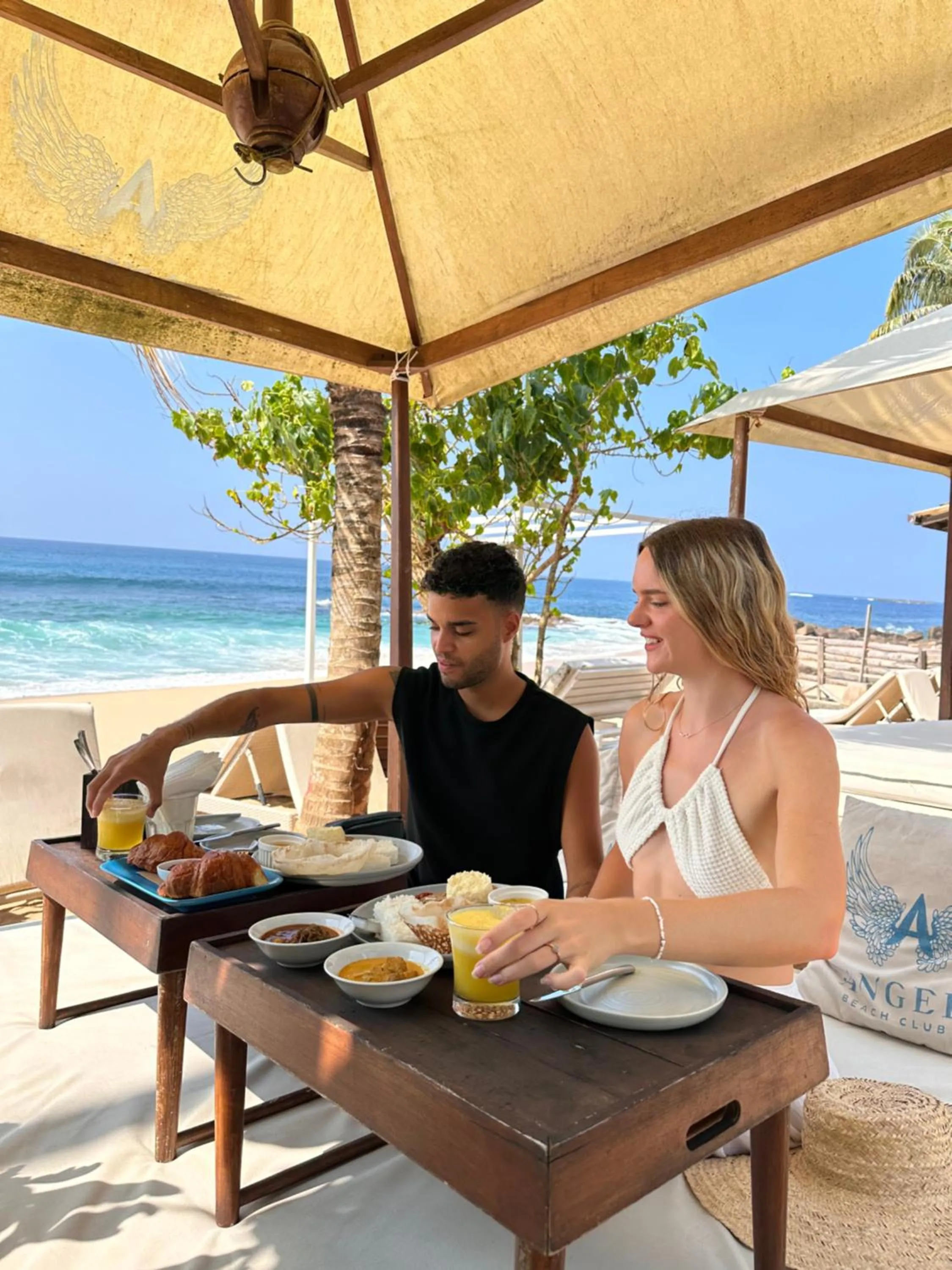 Restaurant/places to eat in Angel Beach Unawatuna