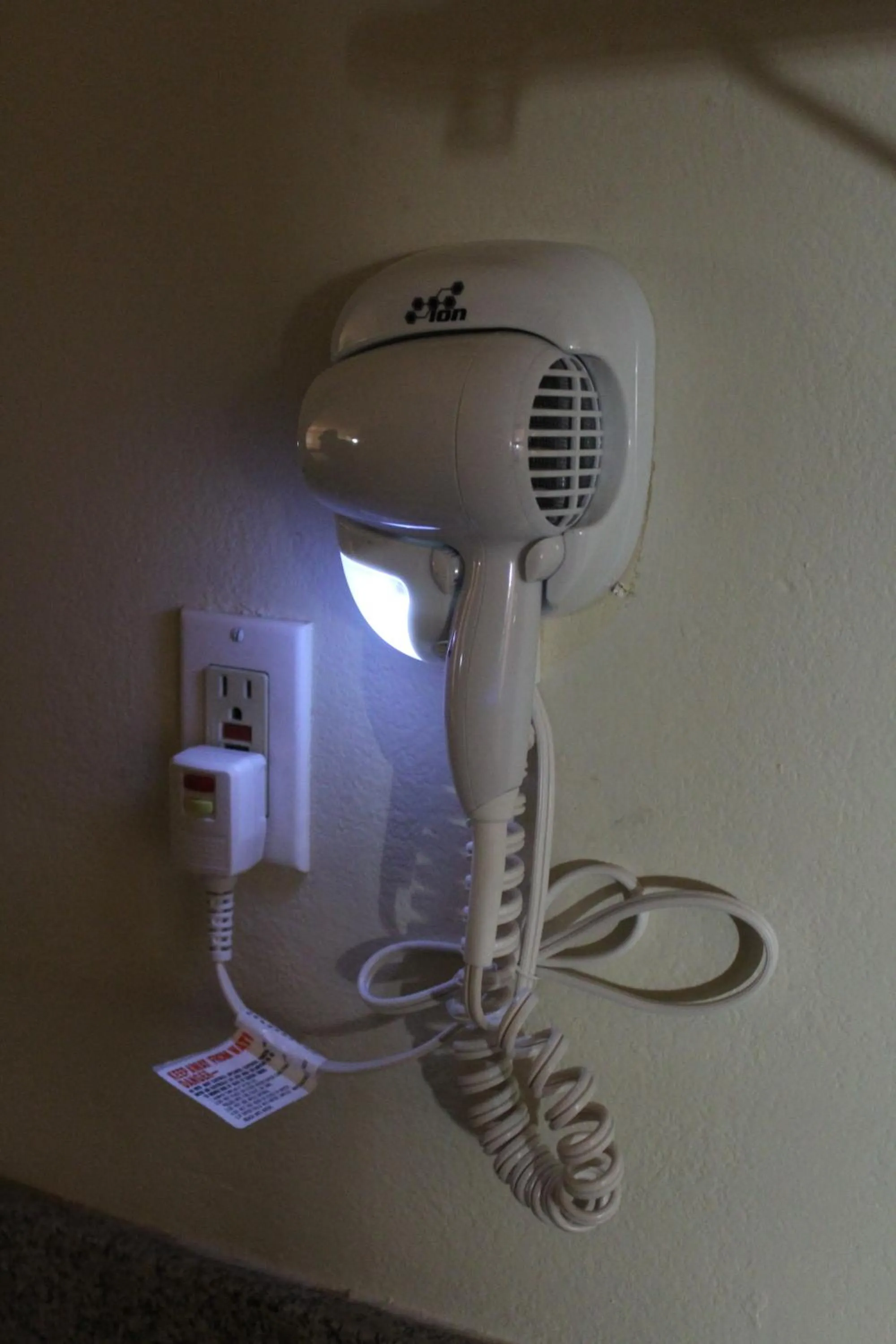 Bathroom in Garden Inn San Gabriel