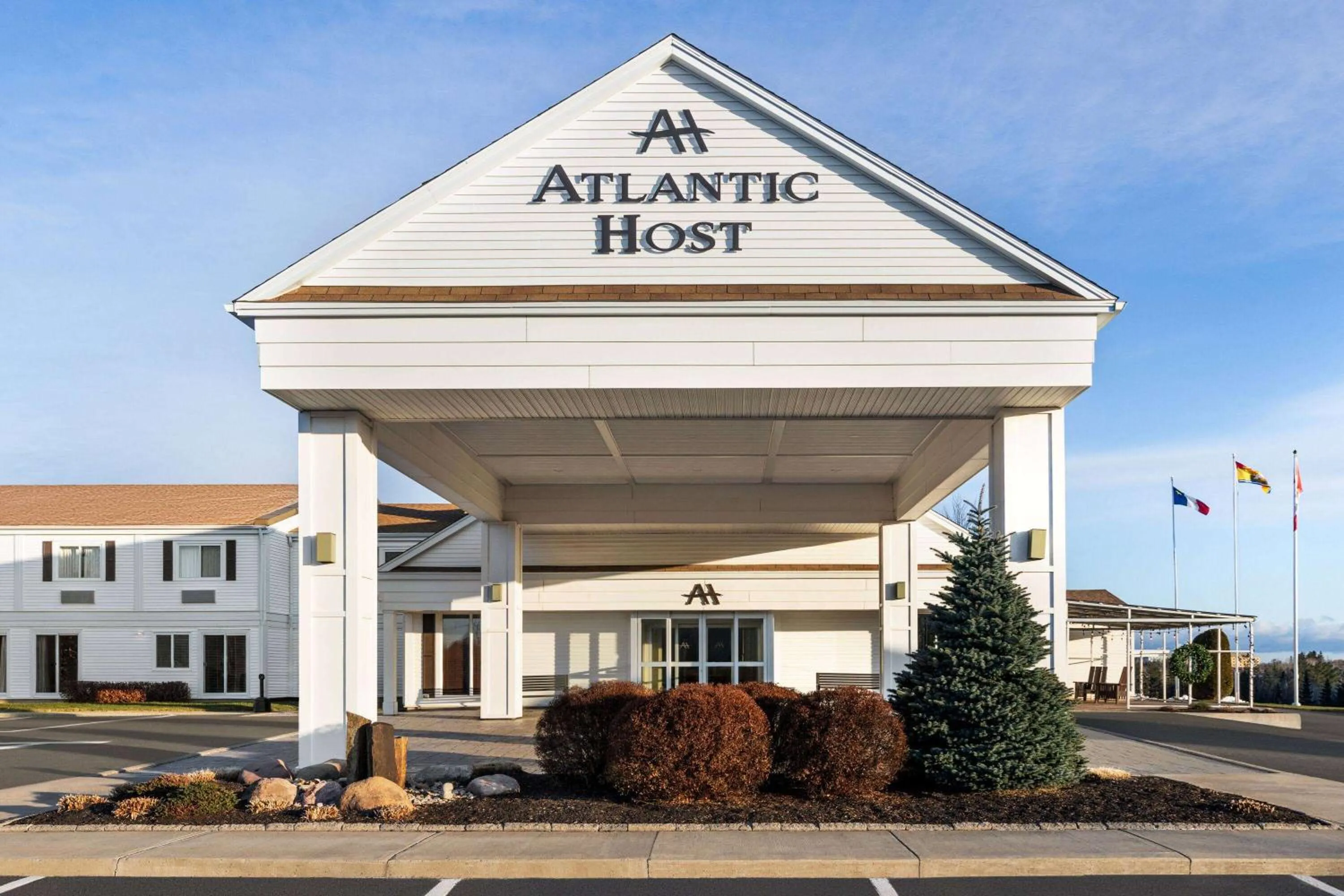 Property building in Atlantic Host Hotel, Trademark Collection by Wyndham