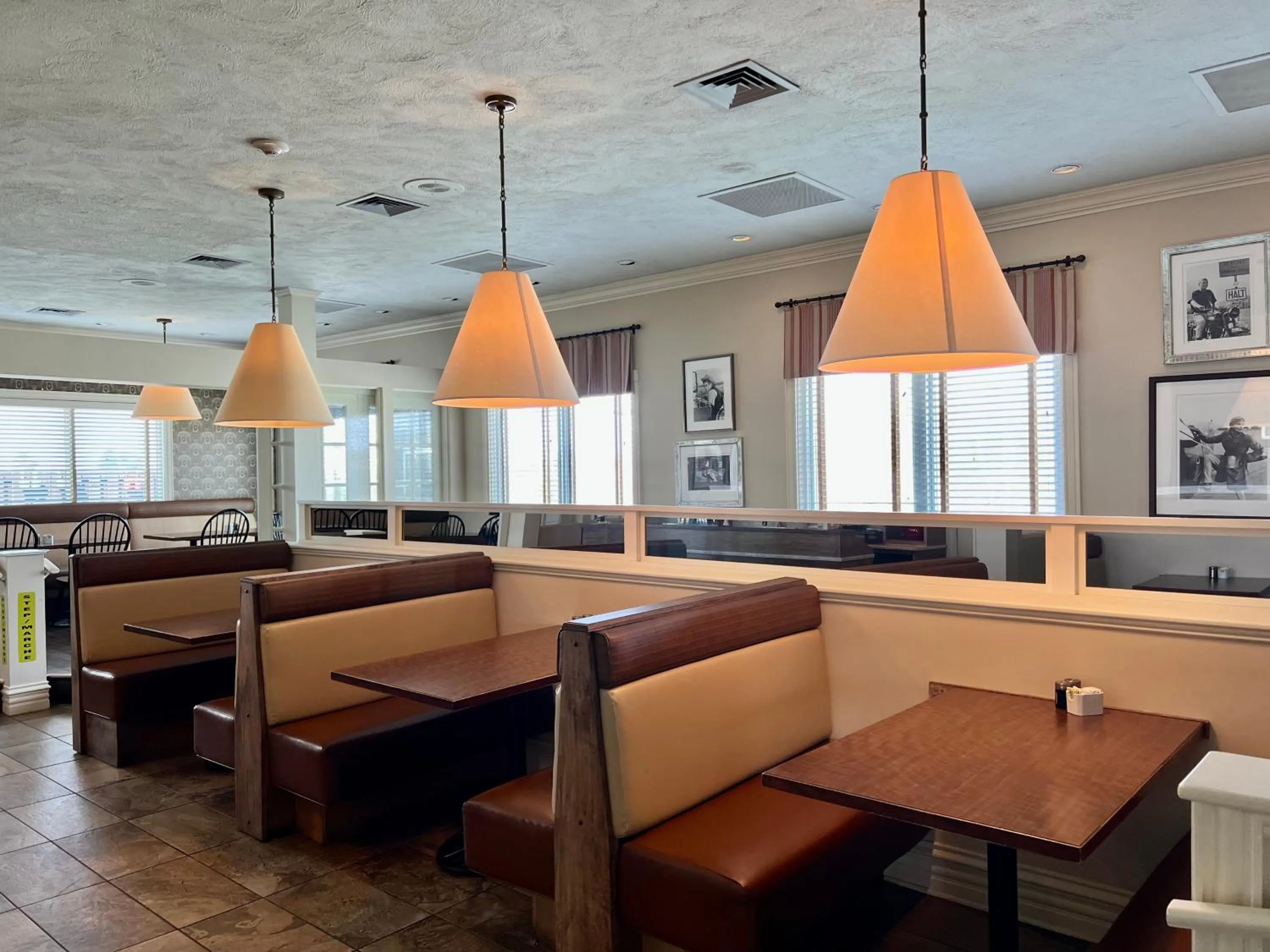 Restaurant/places to eat in Atlantic Host Hotel, Trademark Collection by Wyndham