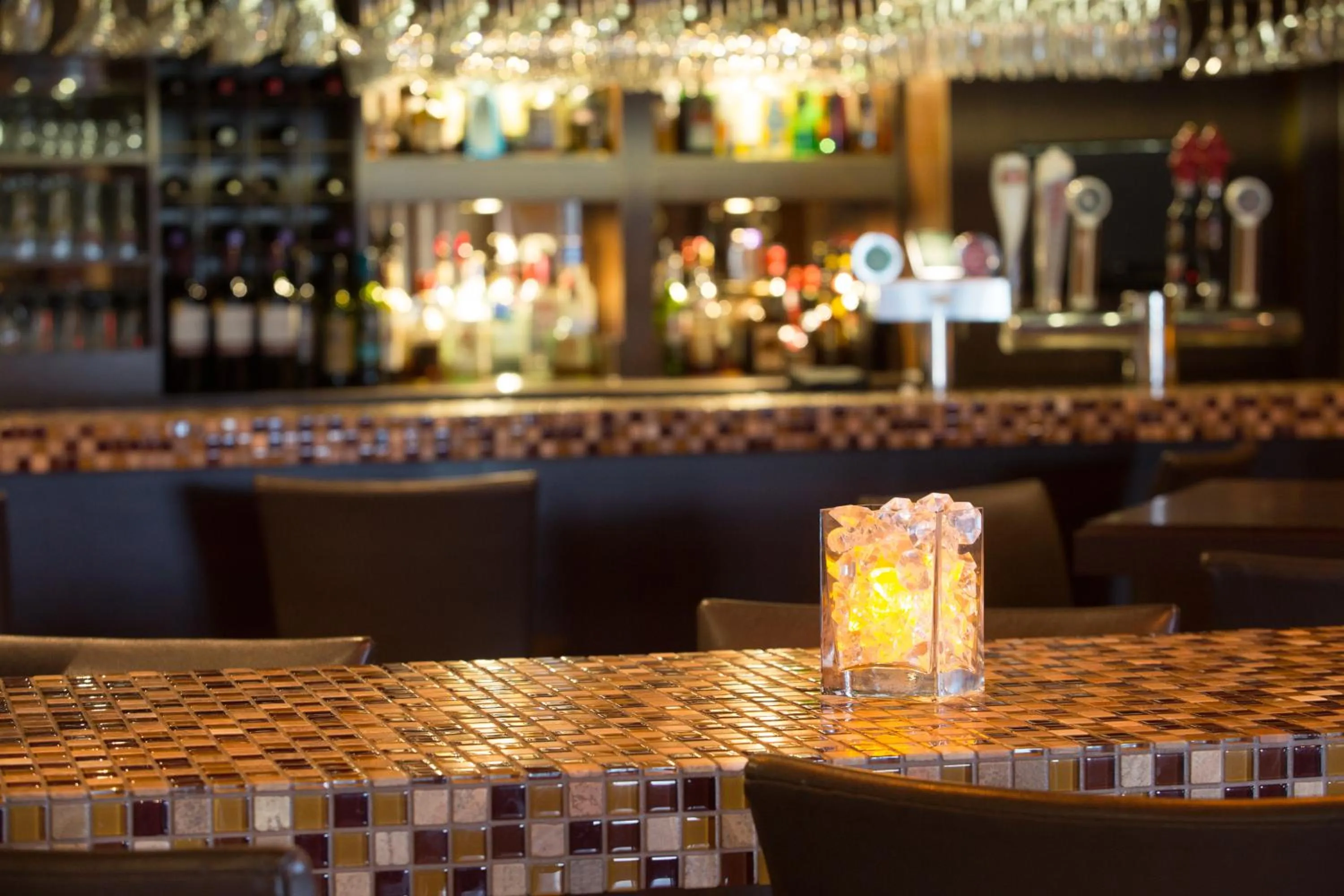 Food and drinks in Atlantic Host Hotel, Trademark Collection by Wyndham