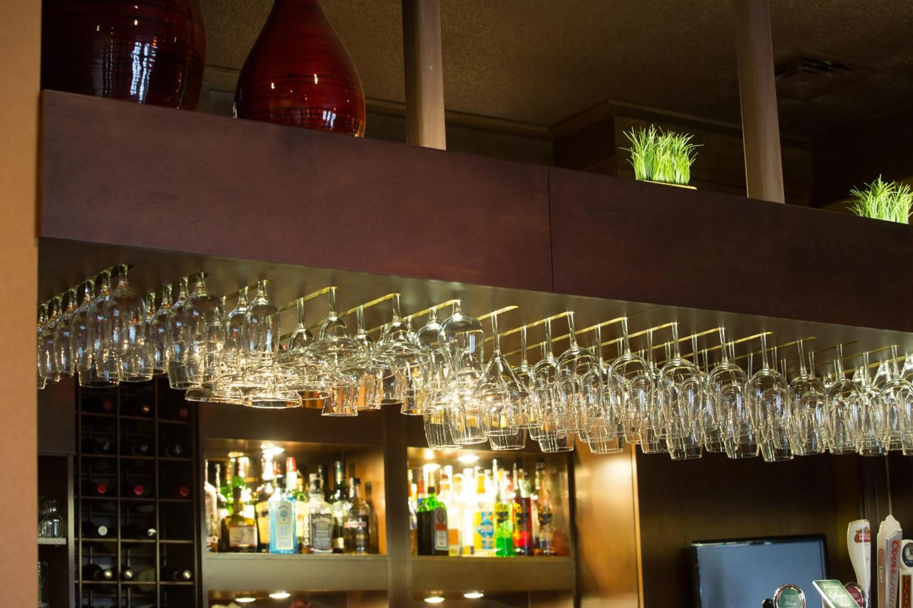 Food and drinks in Atlantic Host Hotel, Trademark Collection by Wyndham