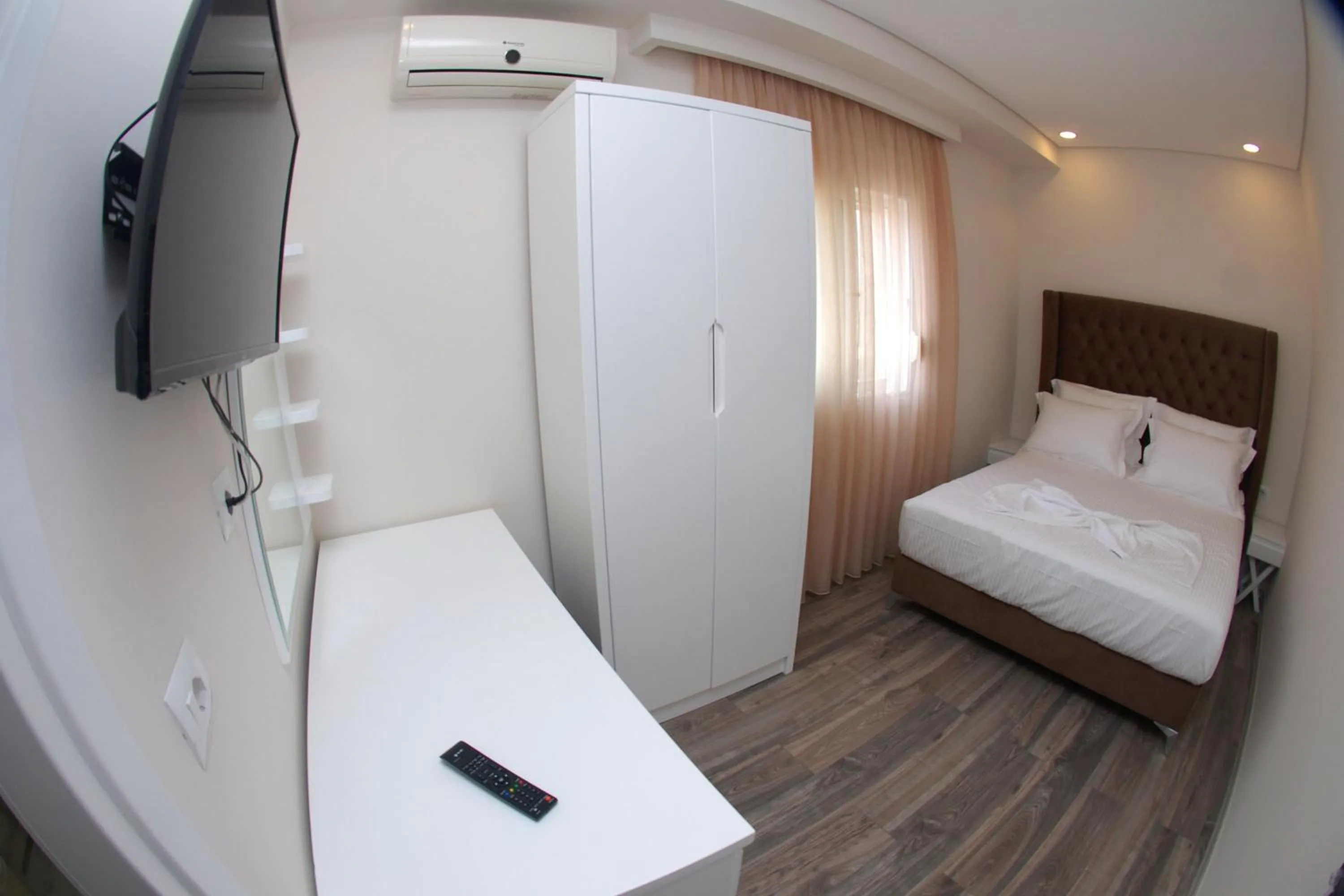 Bed in Hotel Ramo Saranda