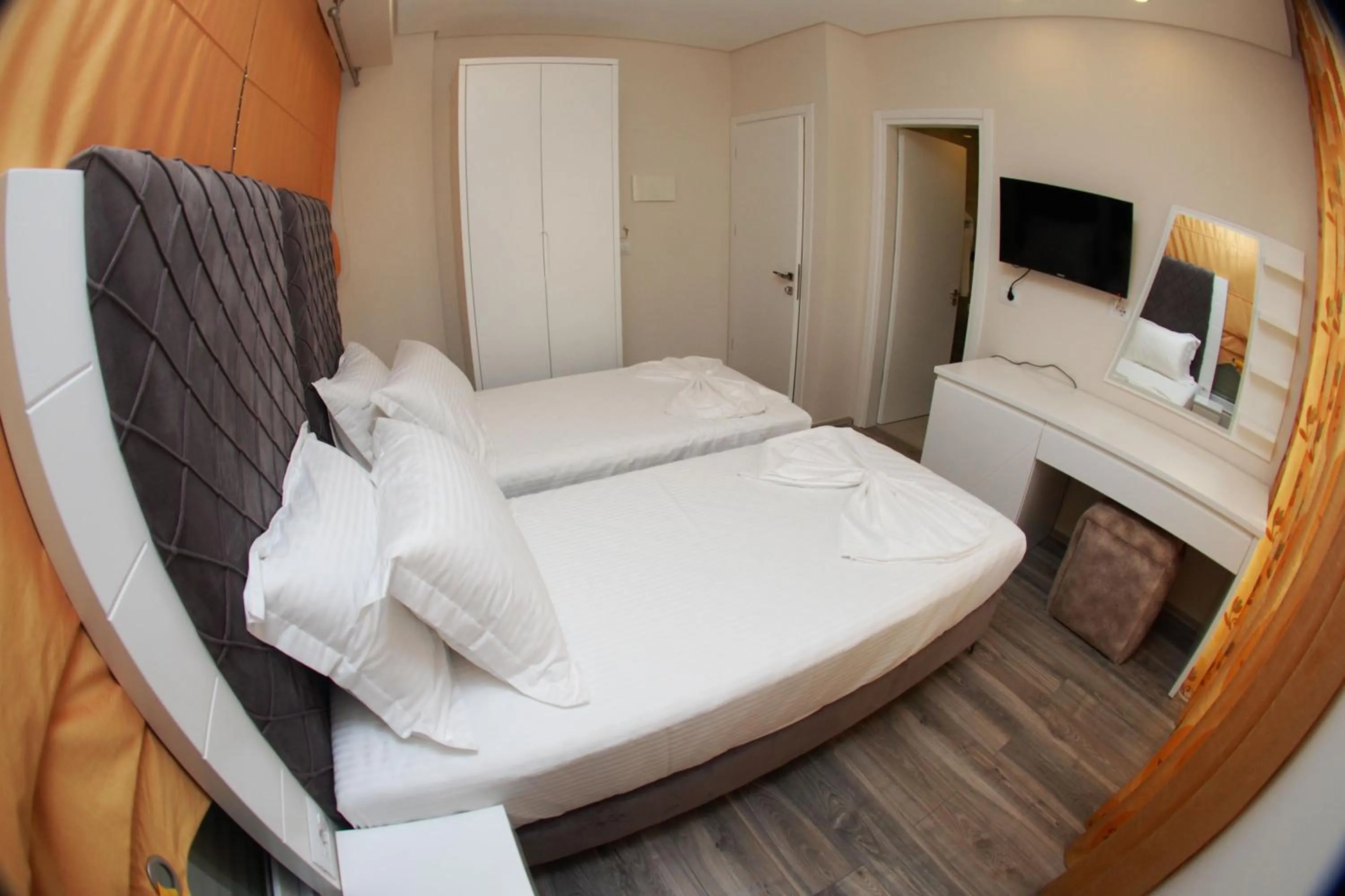 Bed in Hotel Ramo Saranda