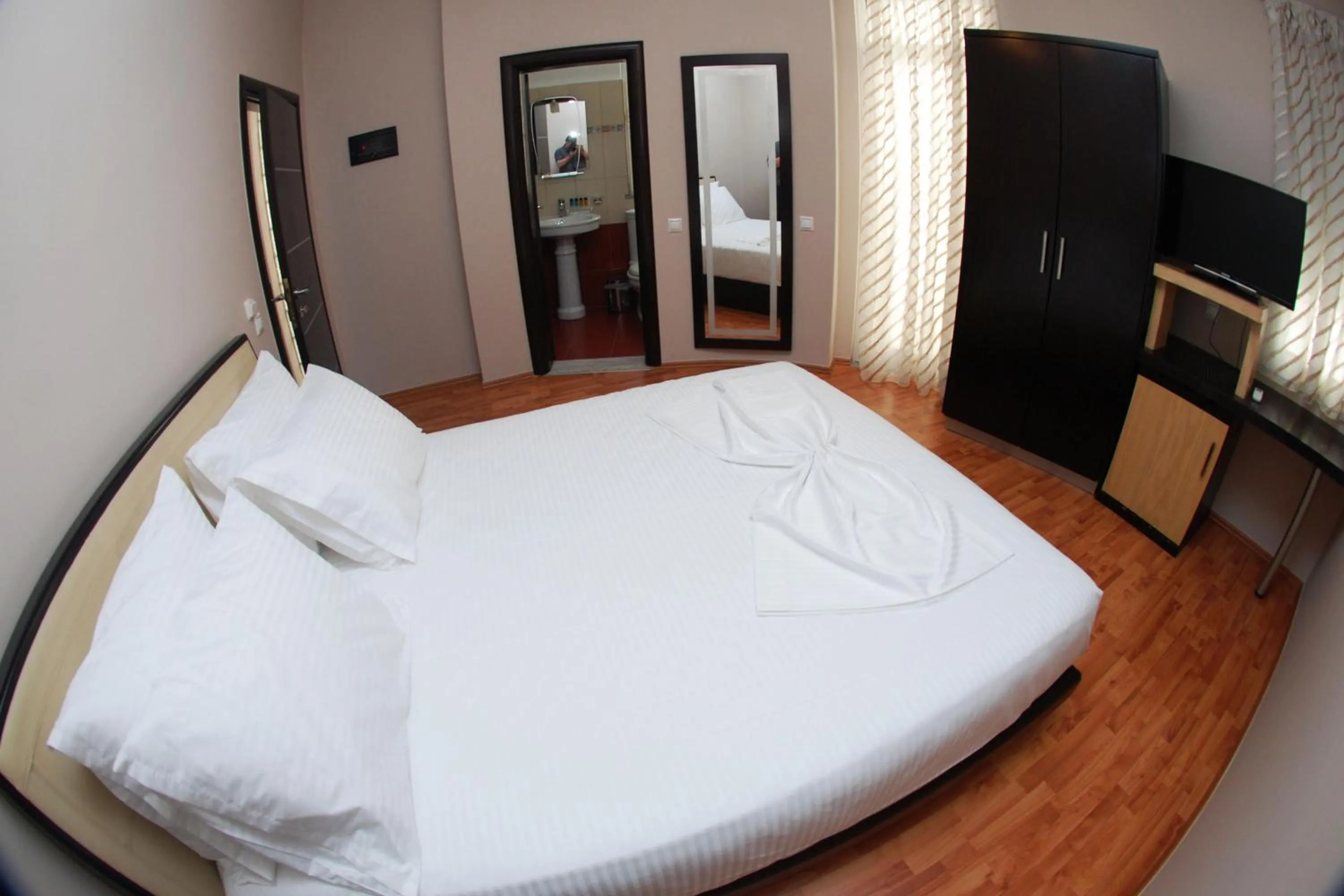 Bed in Hotel Ramo Saranda