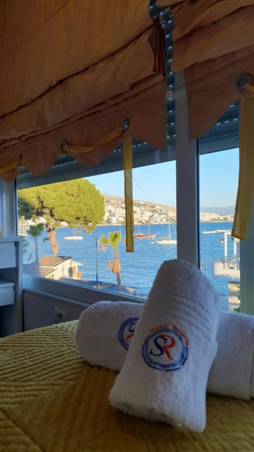 Bed in Hotel Ramo Saranda