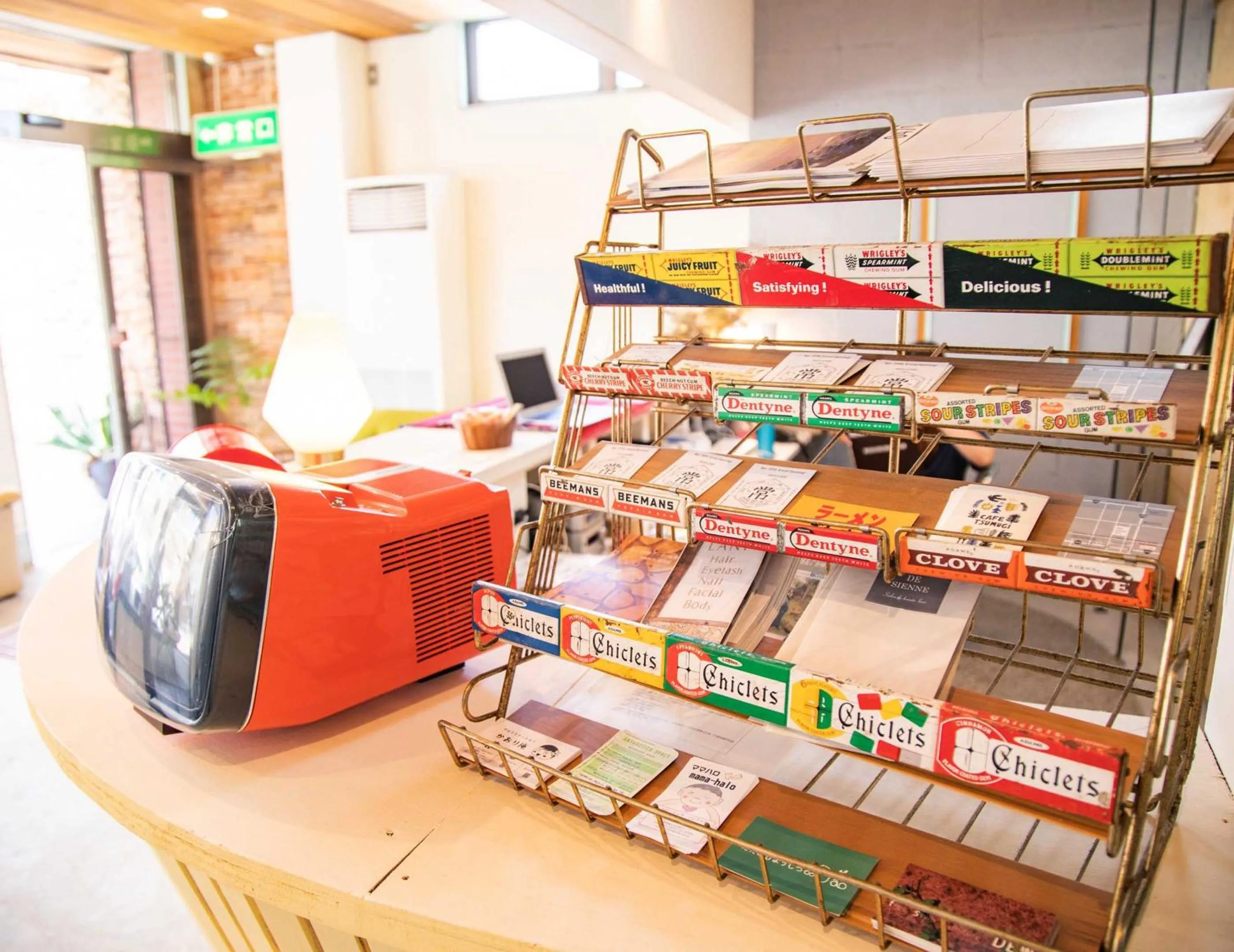 Lobby or reception in tune Hostel（ツネホステル館山）