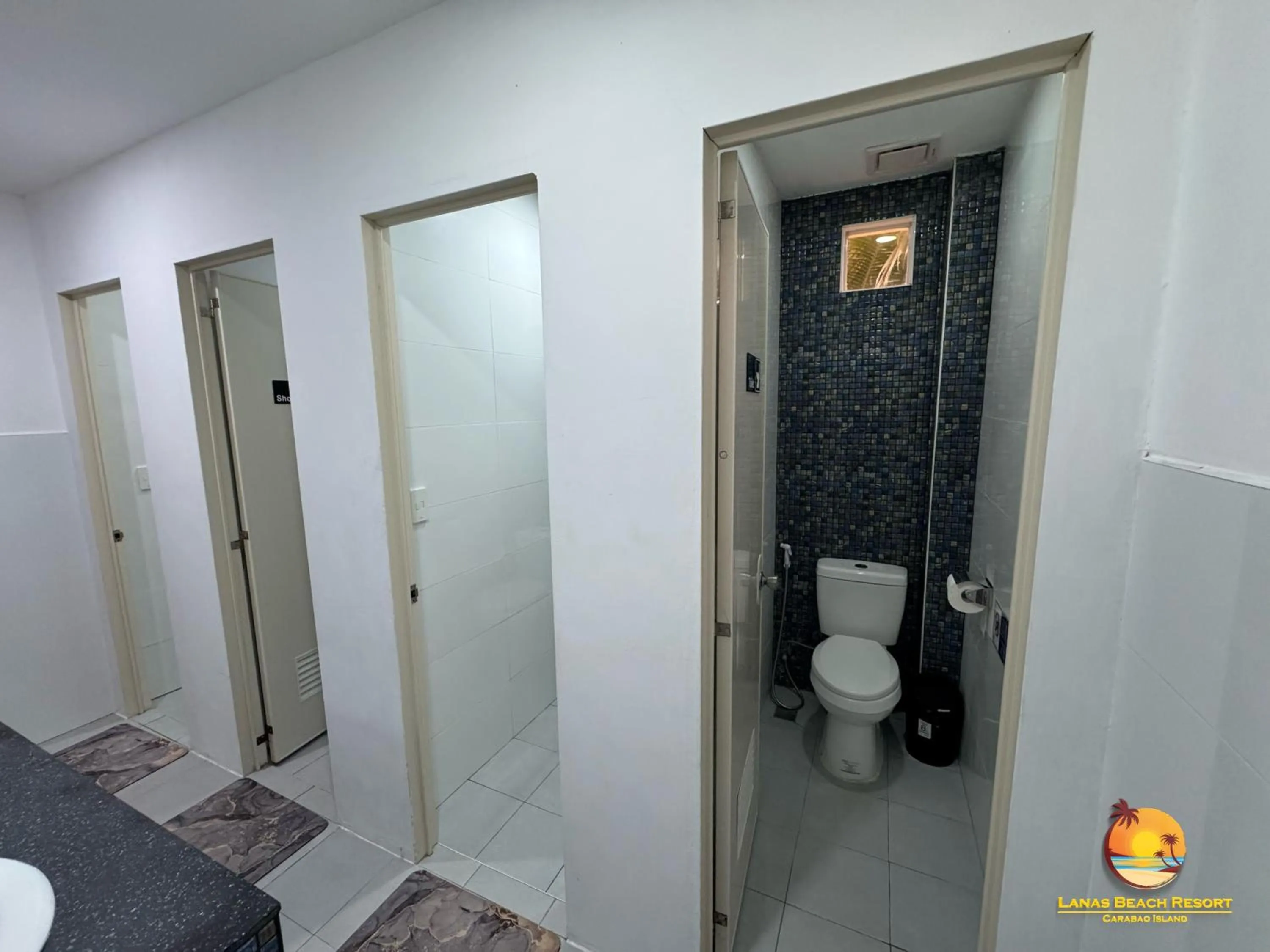 Shower in Lanas Beach Resort Carabao Island