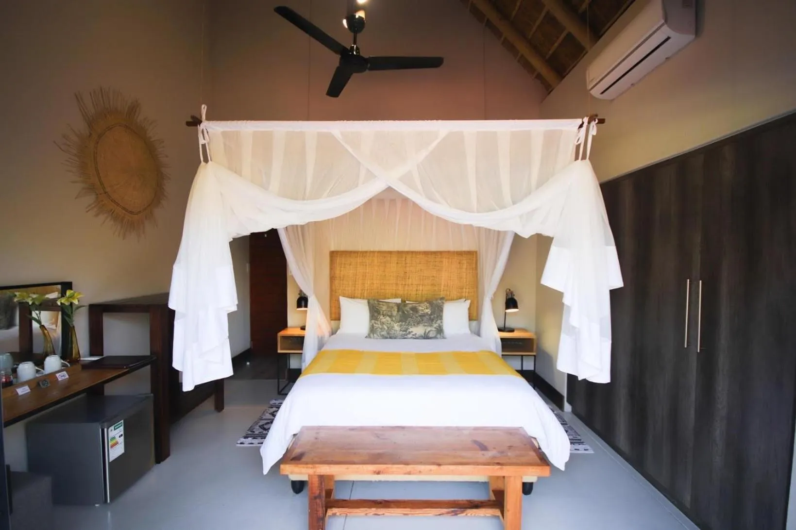 Bed in Moya Safari Villa