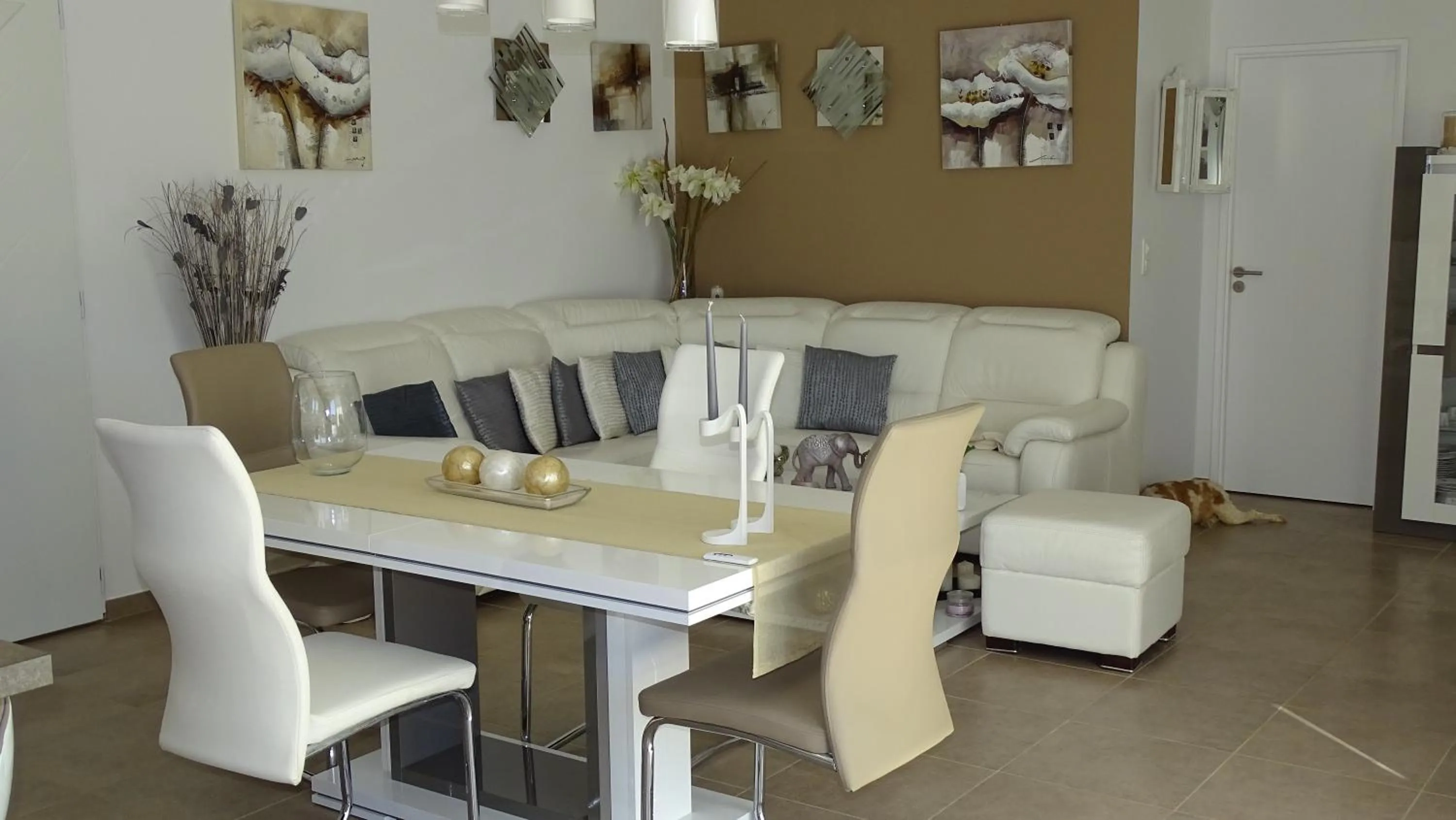 Internal: Not applicable to any particular room in Chambre d'hôtes dans Villa Diane