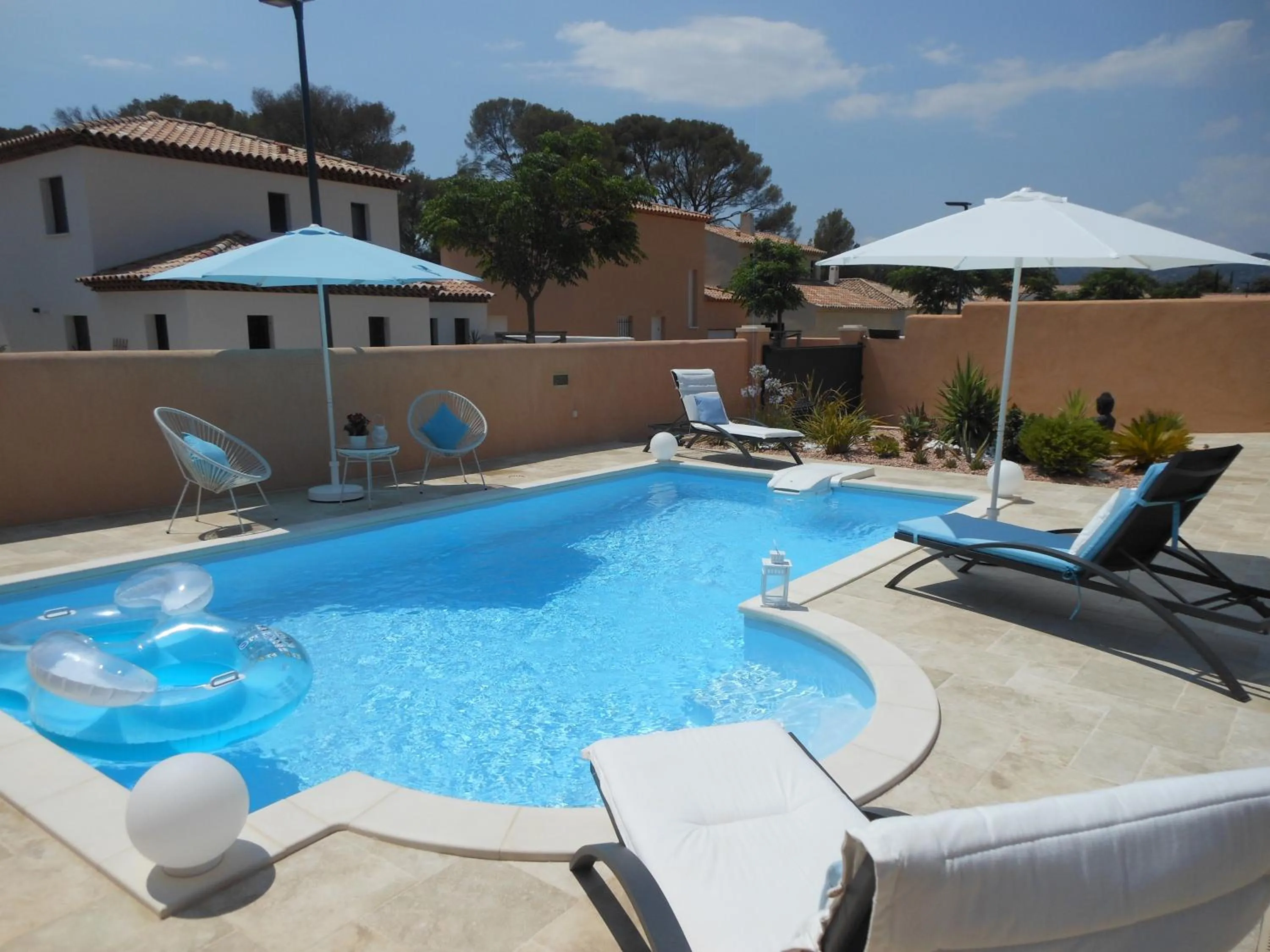 Chambre d'hôtes dans Villa Diane