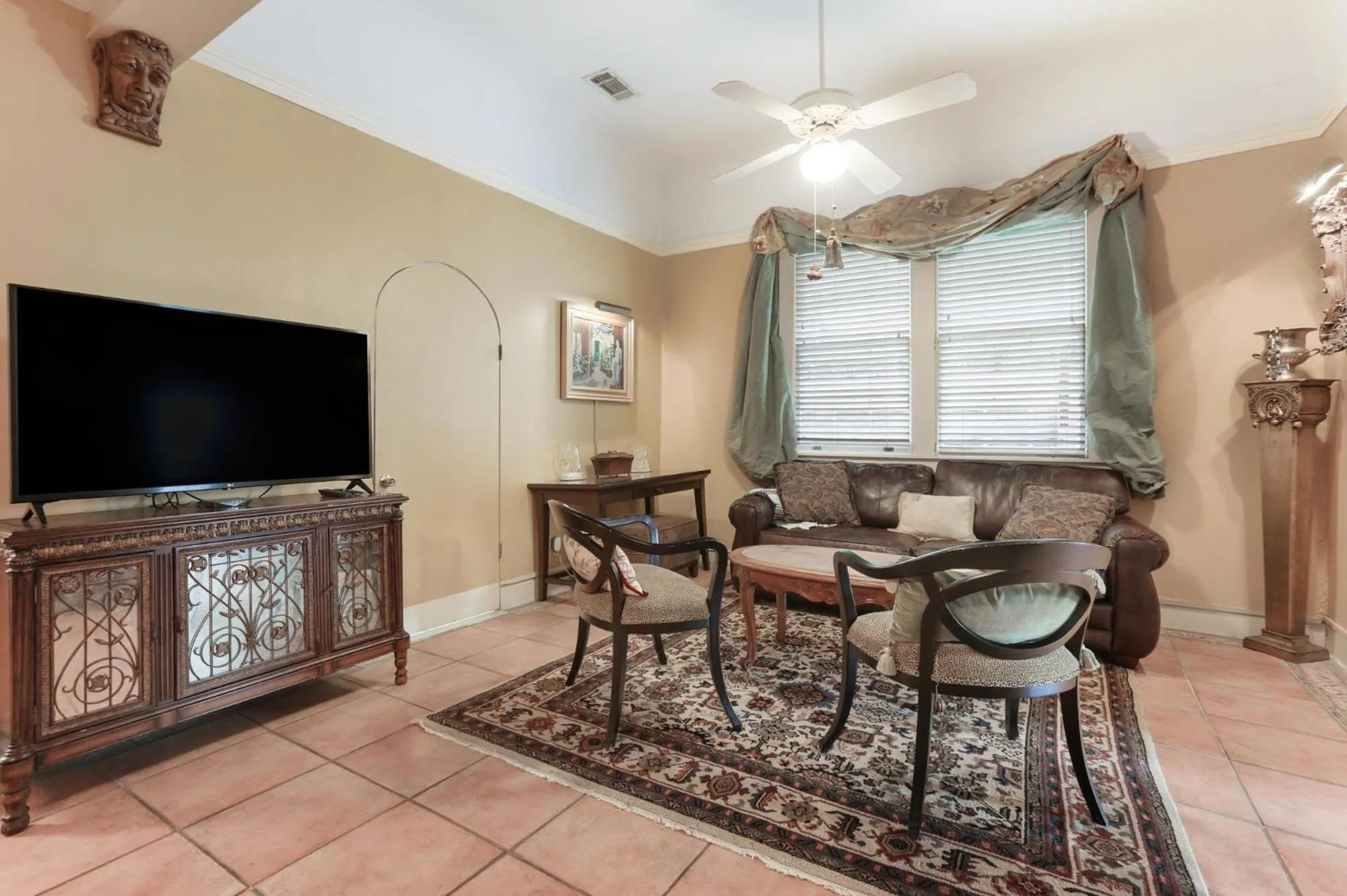 Historic Inn in the Marigny, blocks to French Quarter