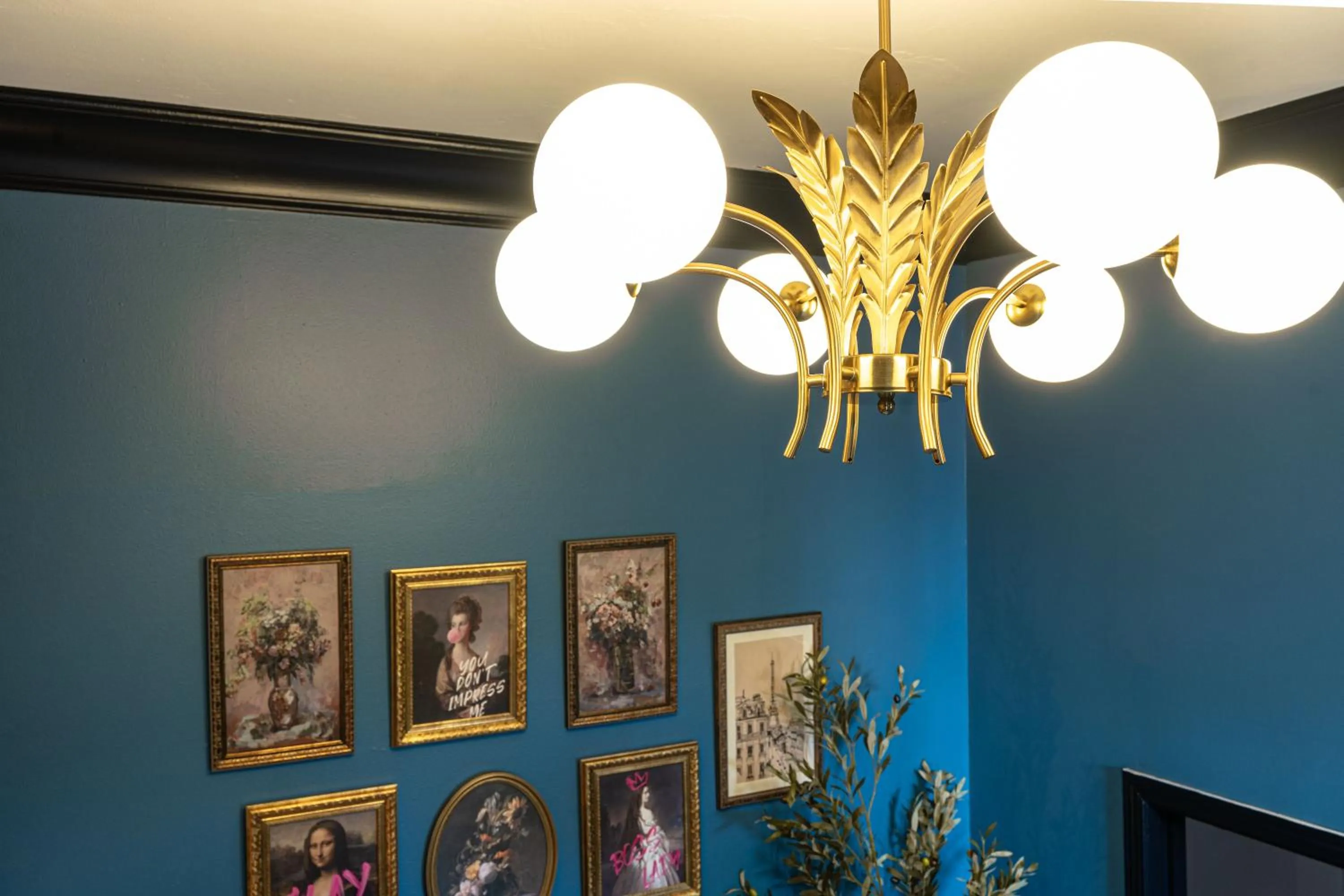 The Mansion on Royal