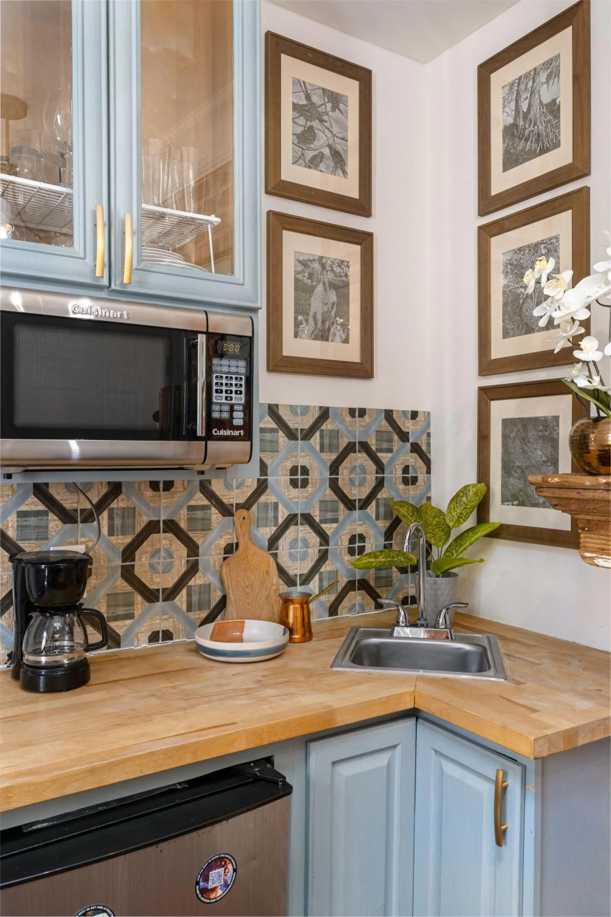 The Mansion on Royal