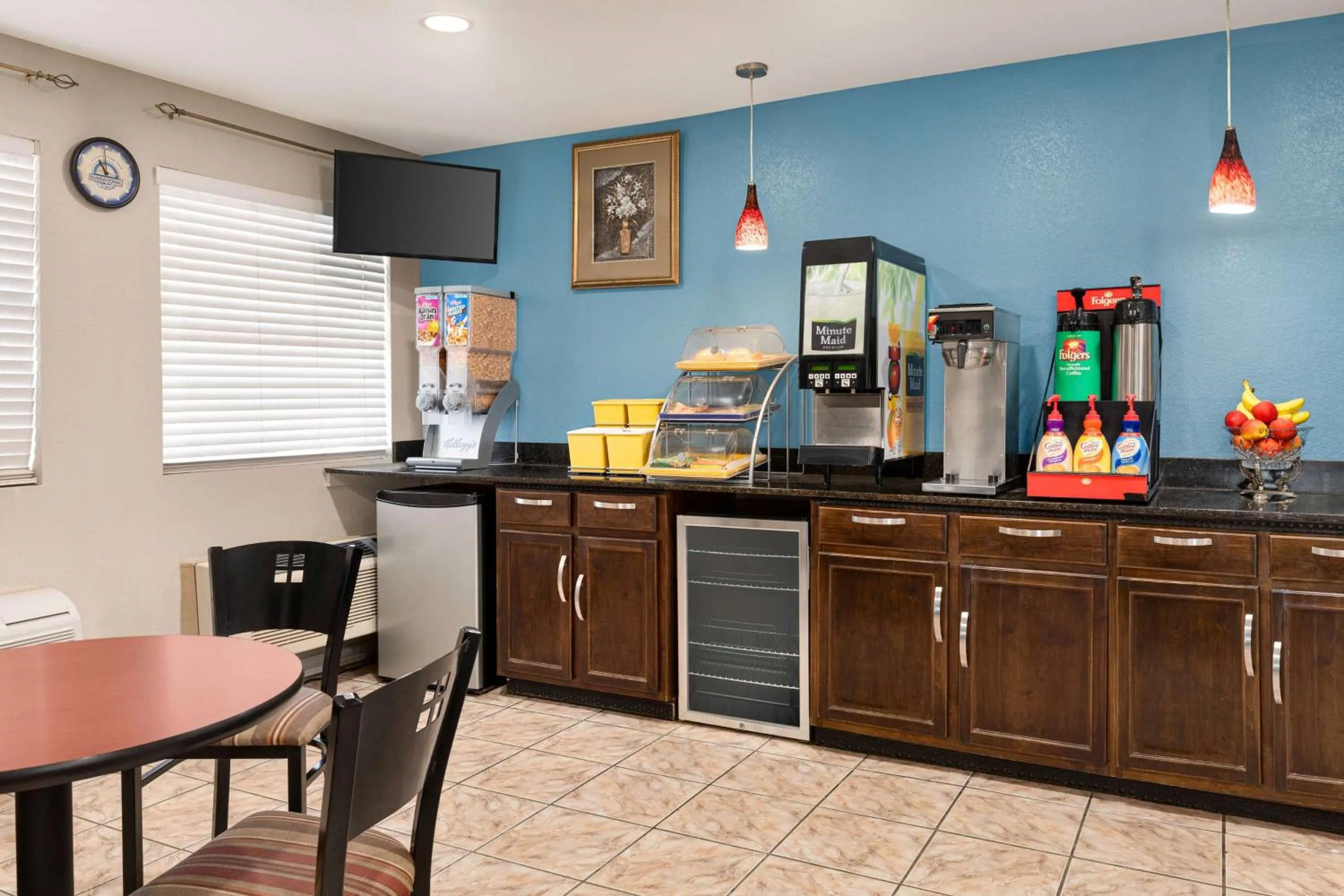 Property building in Days Inn by Wyndham Demopolis