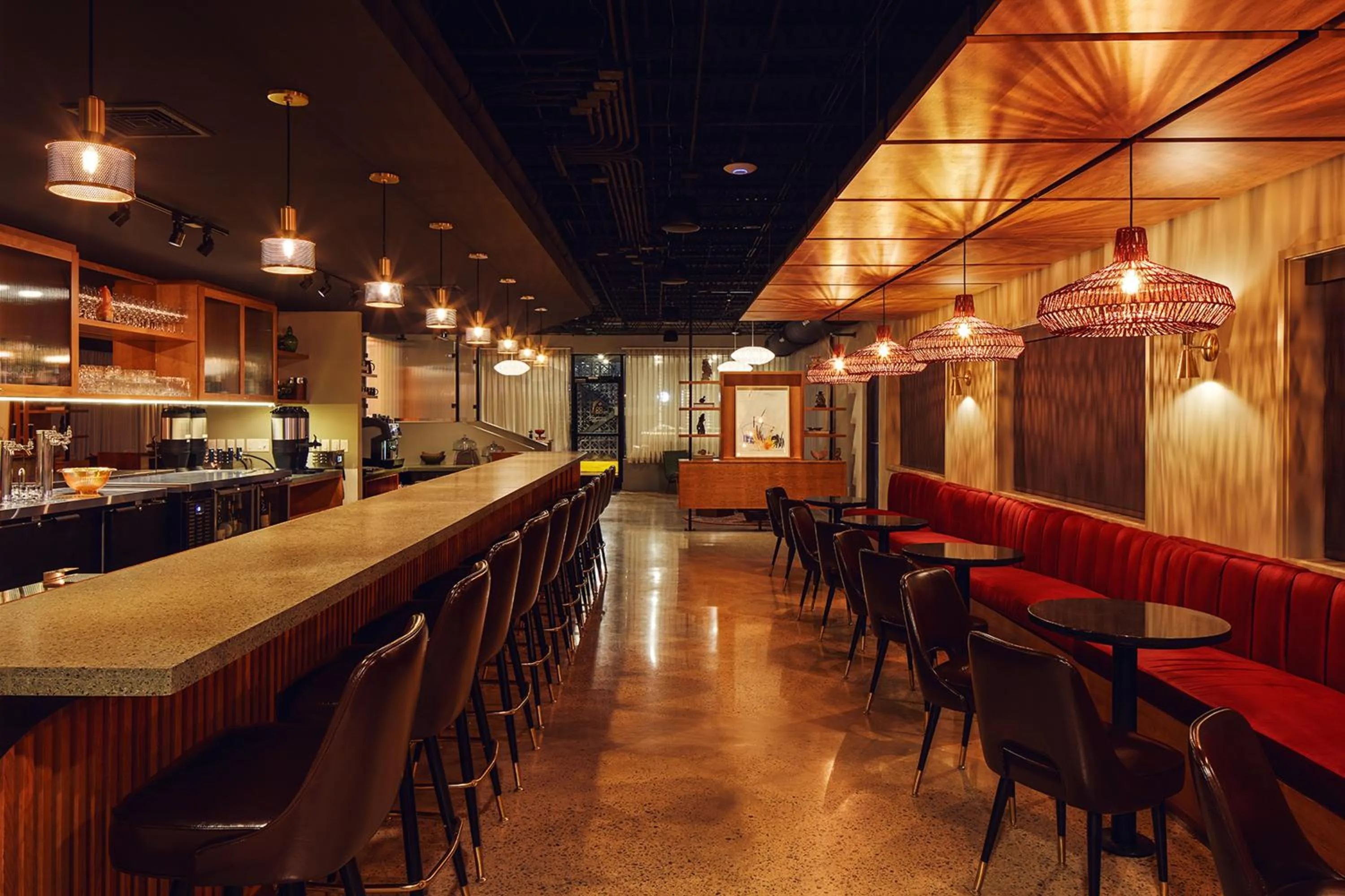 Lounge or bar in The Longleaf Hotel