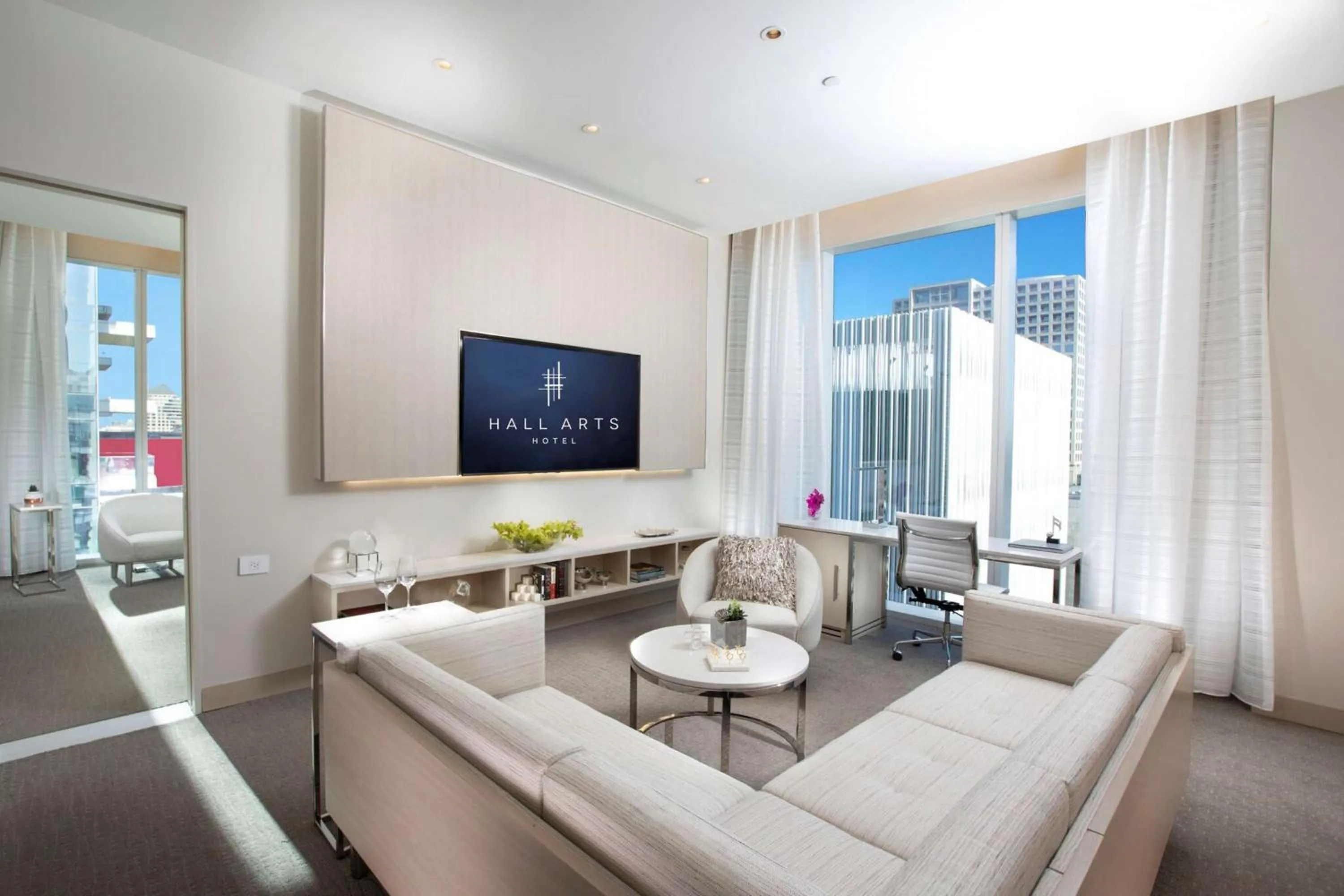 Living room in HALL Arts Hotel Dallas, Curio Collection by Hilton