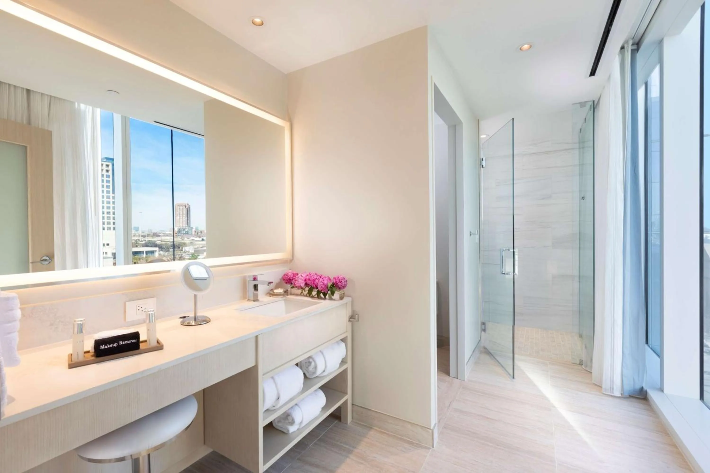 Bathroom in HALL Arts Hotel Dallas, Curio Collection by Hilton