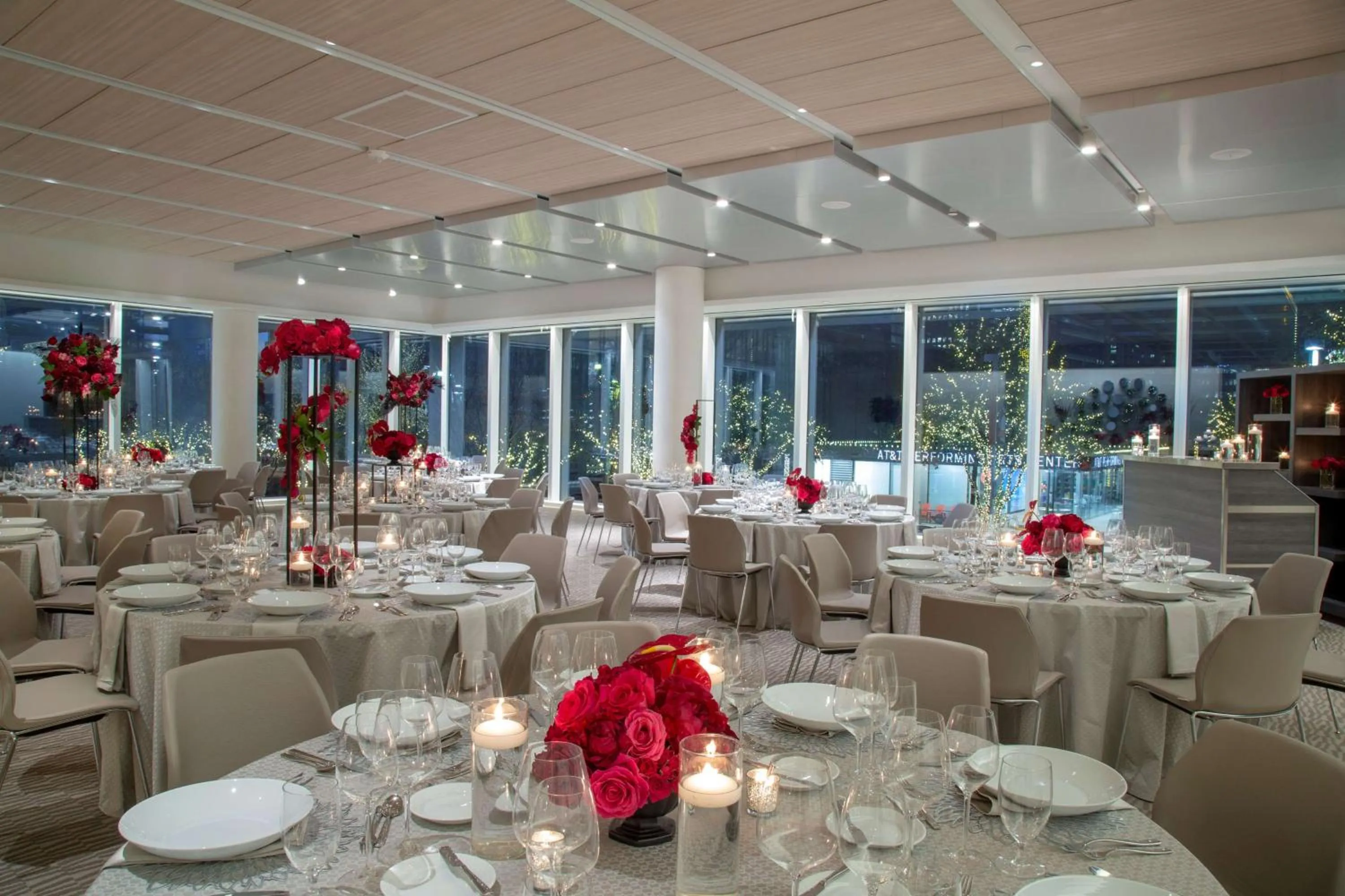 Meeting/conference room in HALL Arts Hotel Dallas, Curio Collection by Hilton