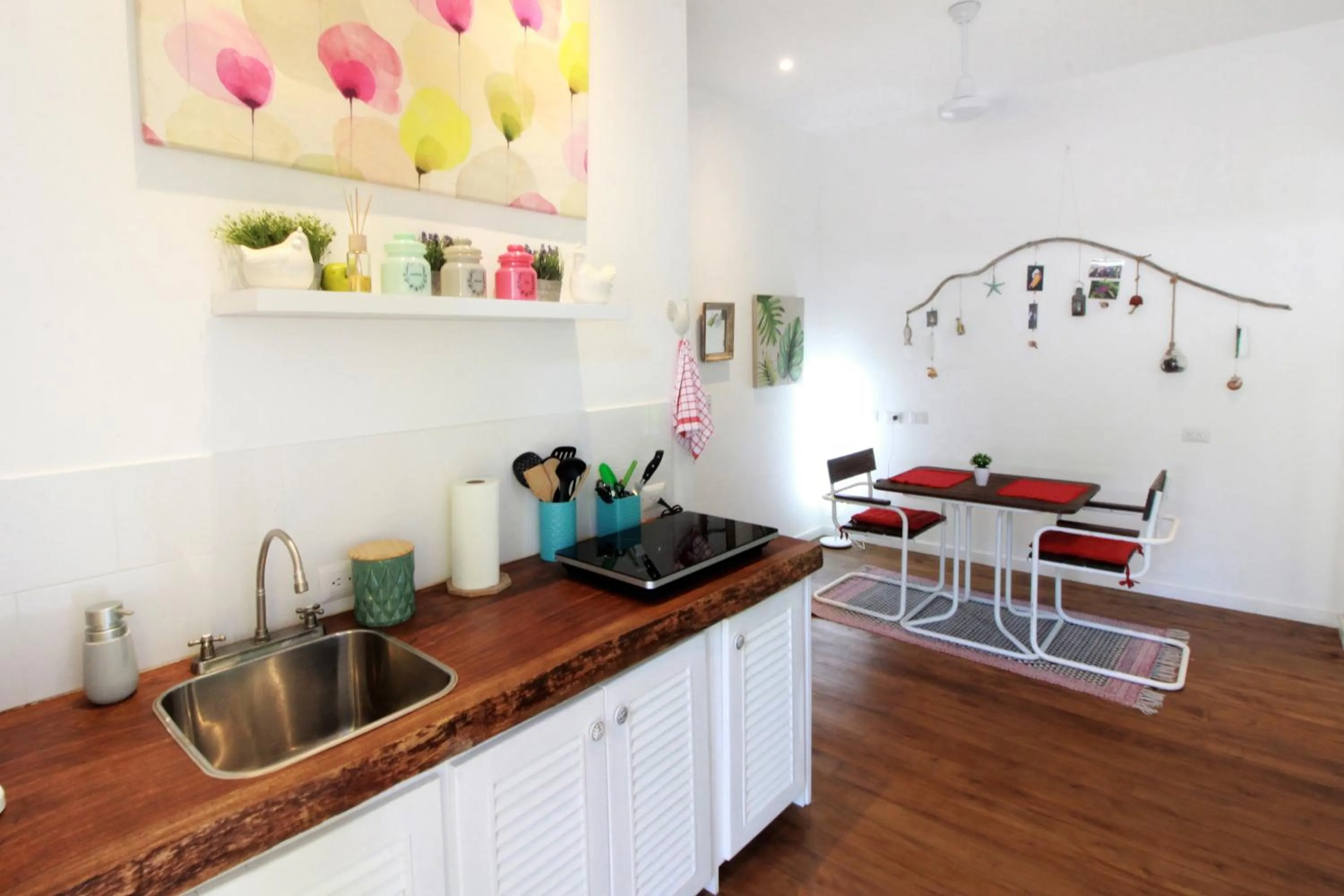 Kitchen or kitchenette in Ojochal Gardens