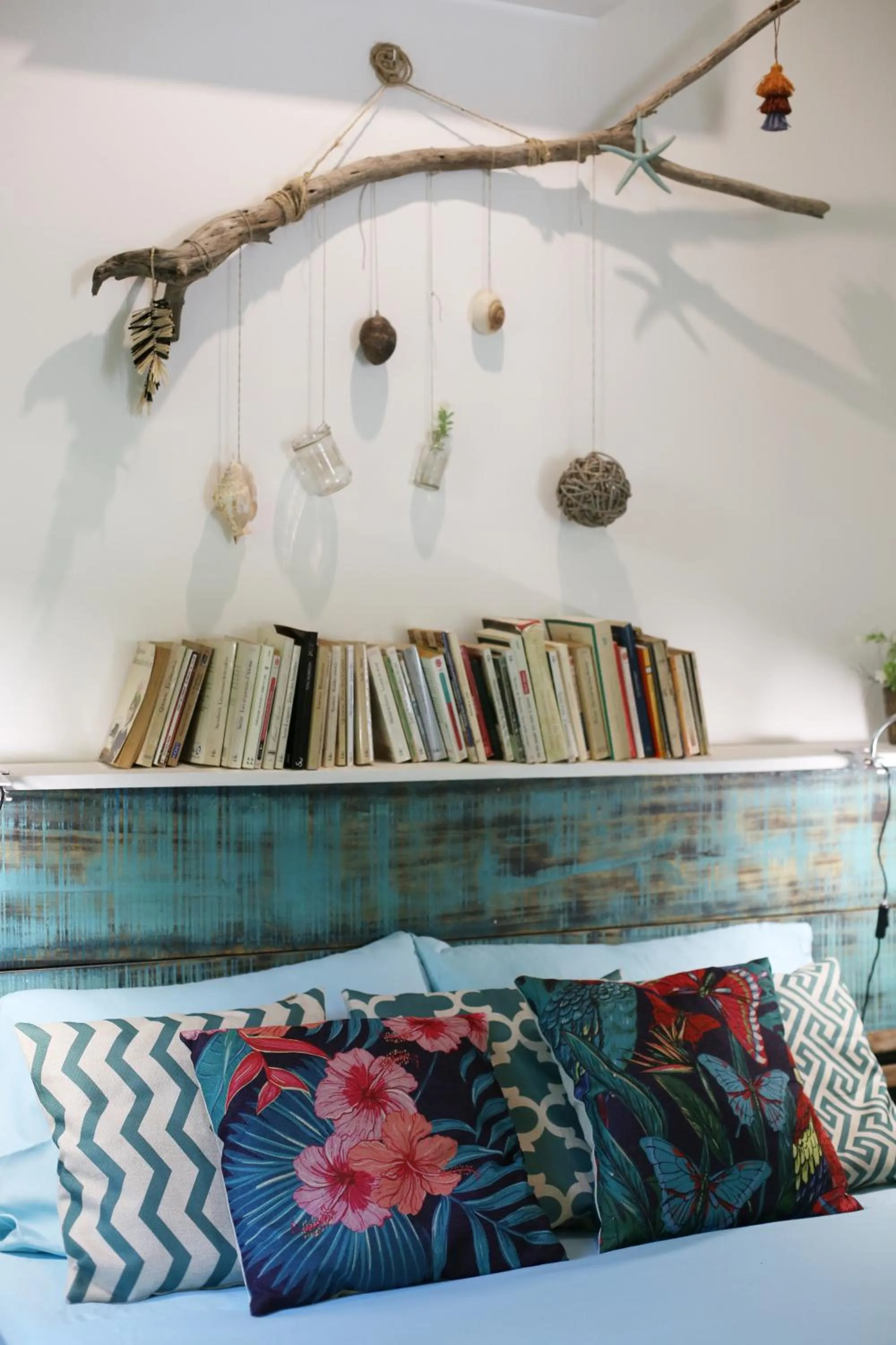 Library in Ojochal Gardens