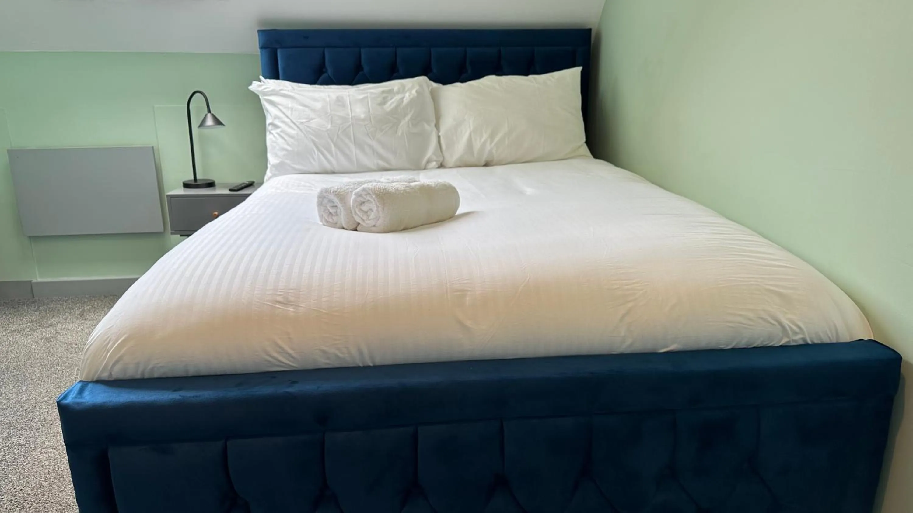 Bed in Homestay in Walsall