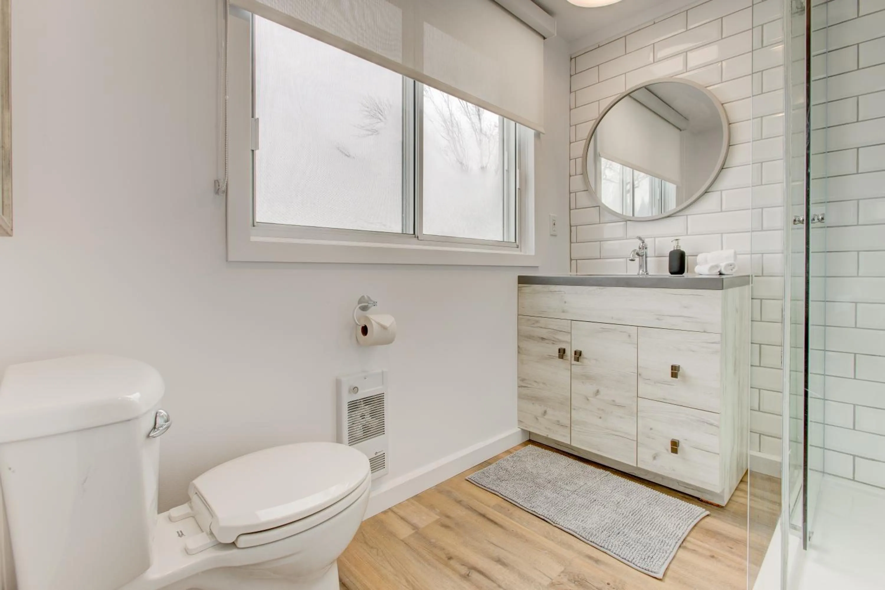 Shower in Auberge Handfield et Spa