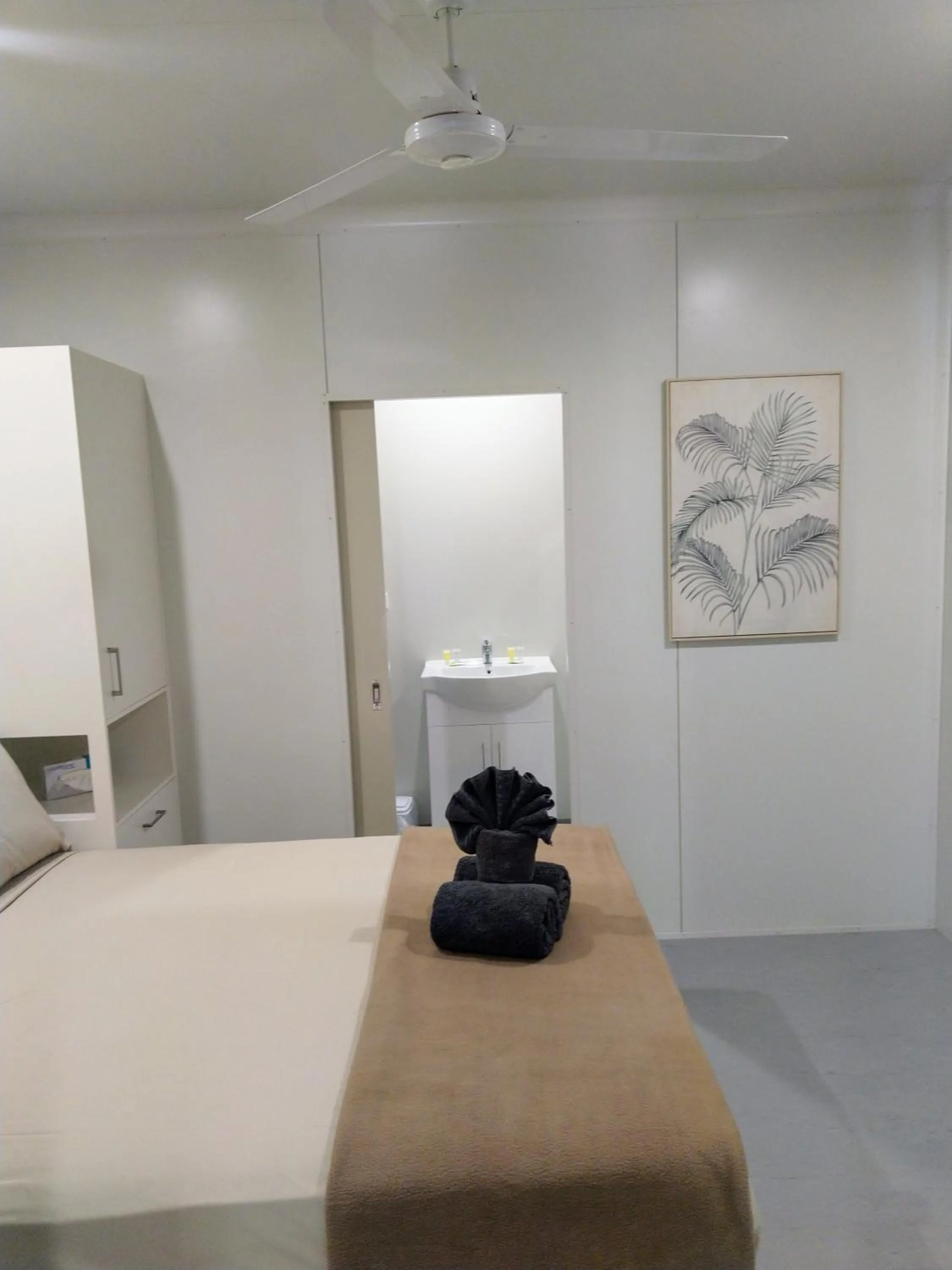 Bed in Oasis Tourist Park