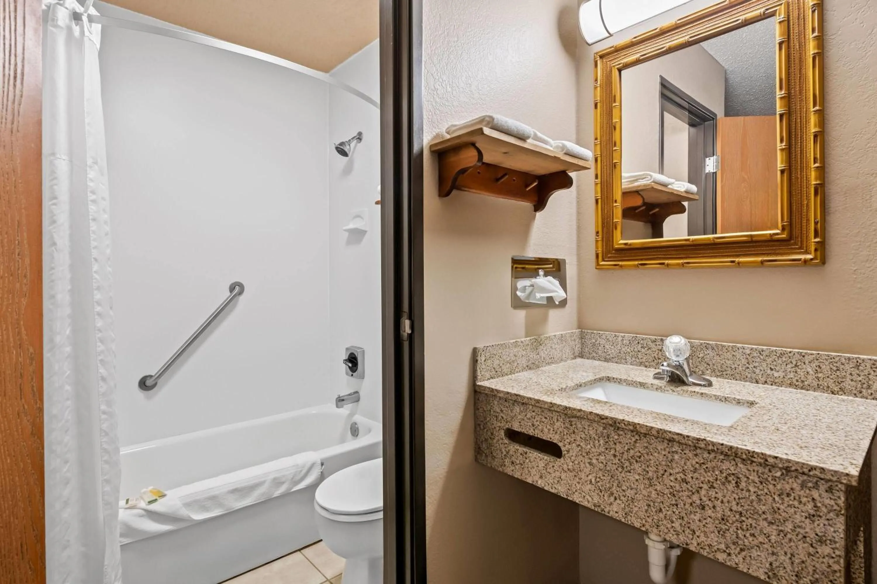 Bathroom in Super 8 by Wyndham Blue Earth