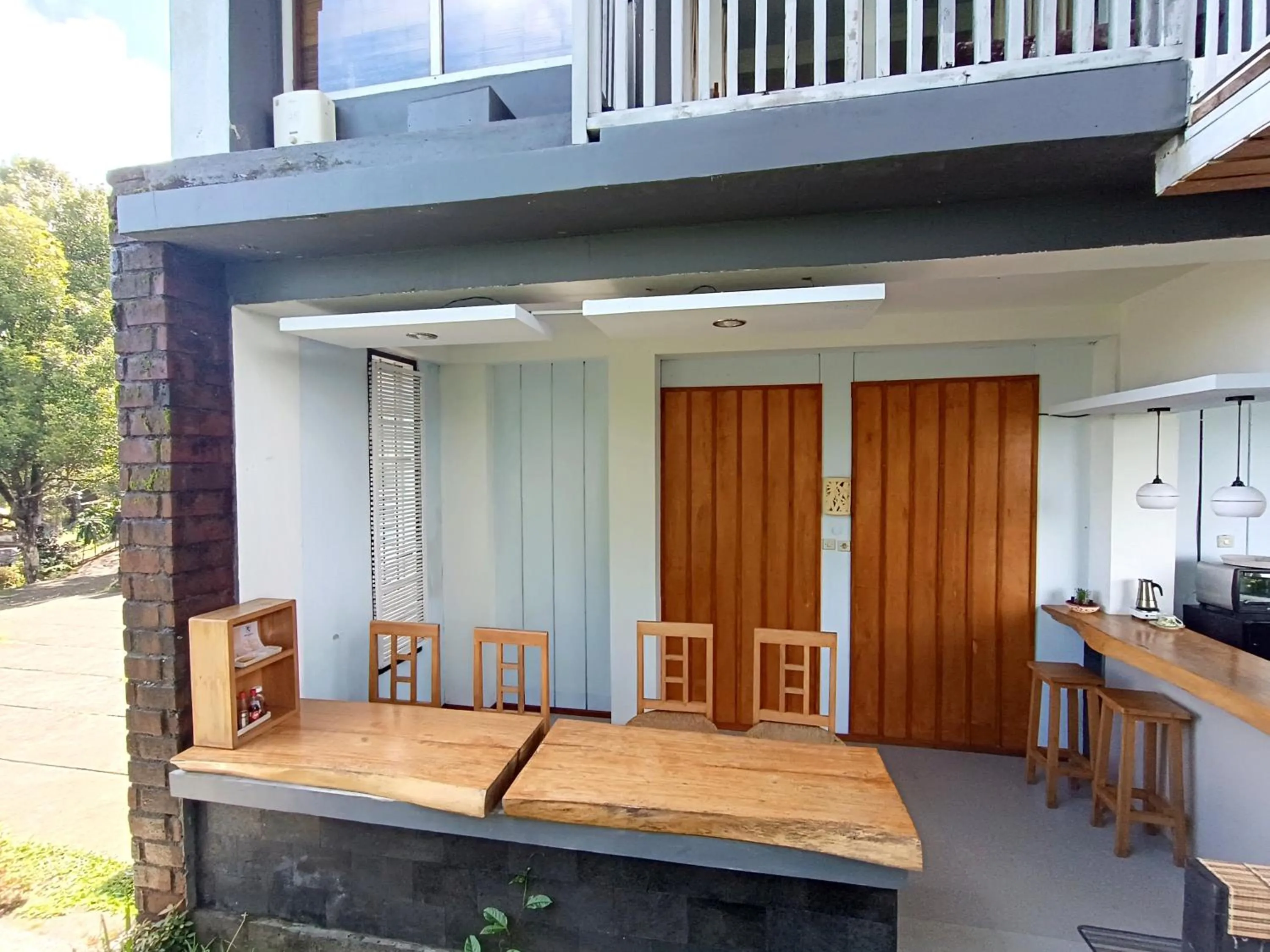 Restaurant/places to eat in La Montaña Bali & Spa