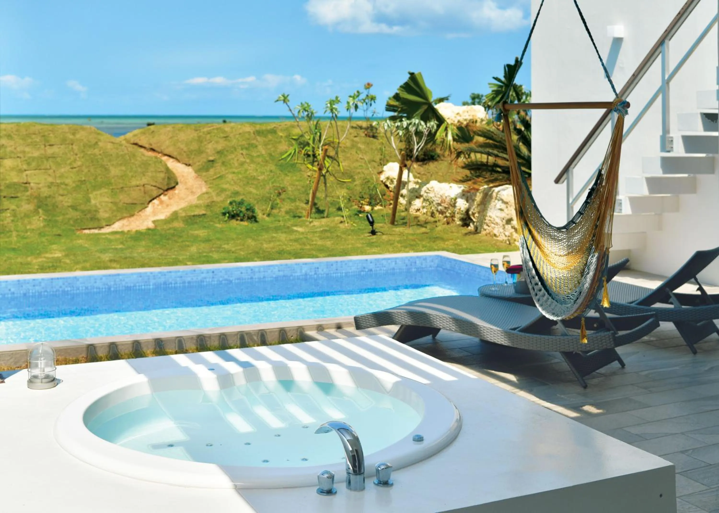 Pool view in Feliz Villa Suite Irabujima Sawada