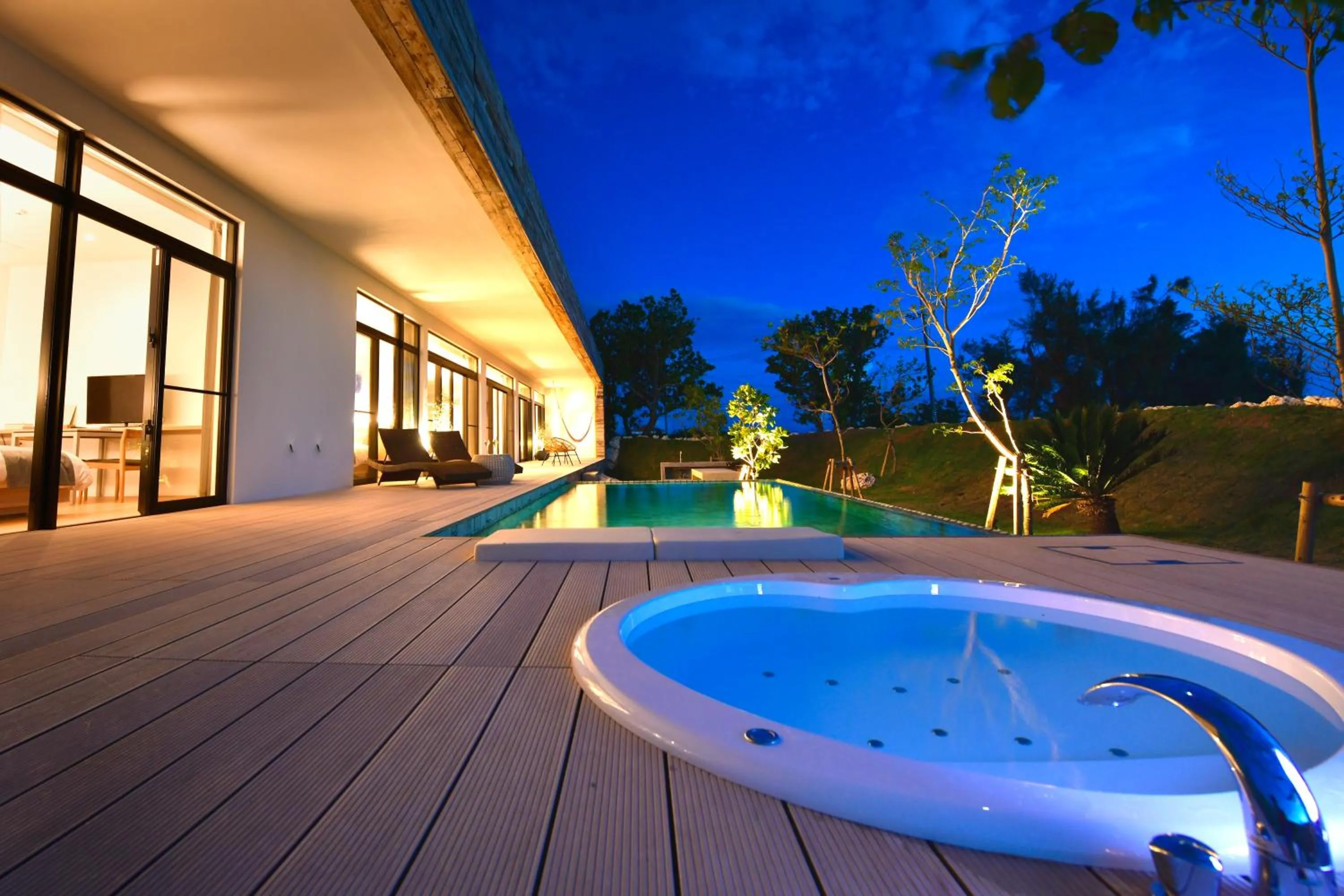 Bath in Feliz Villa Suite Irabujima Sawada