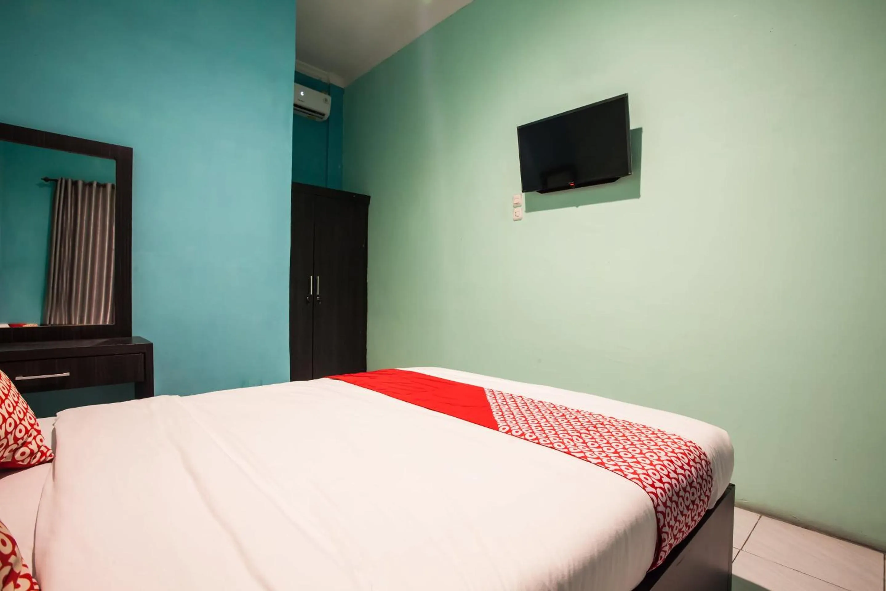 Bedroom, Bed in Hotel O Bunga Raya Residence
