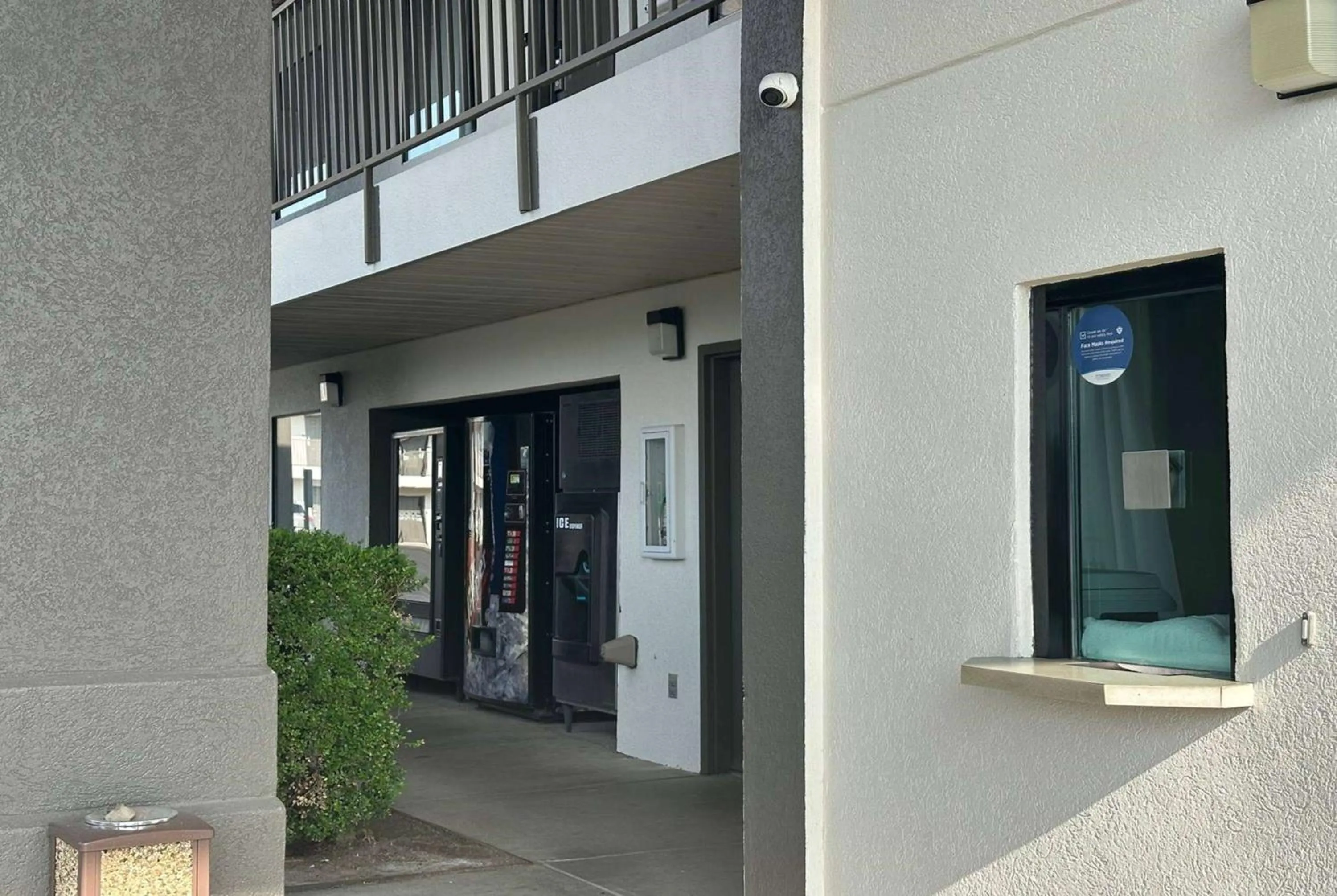 Property building in Super 8 by Wyndham Monroe