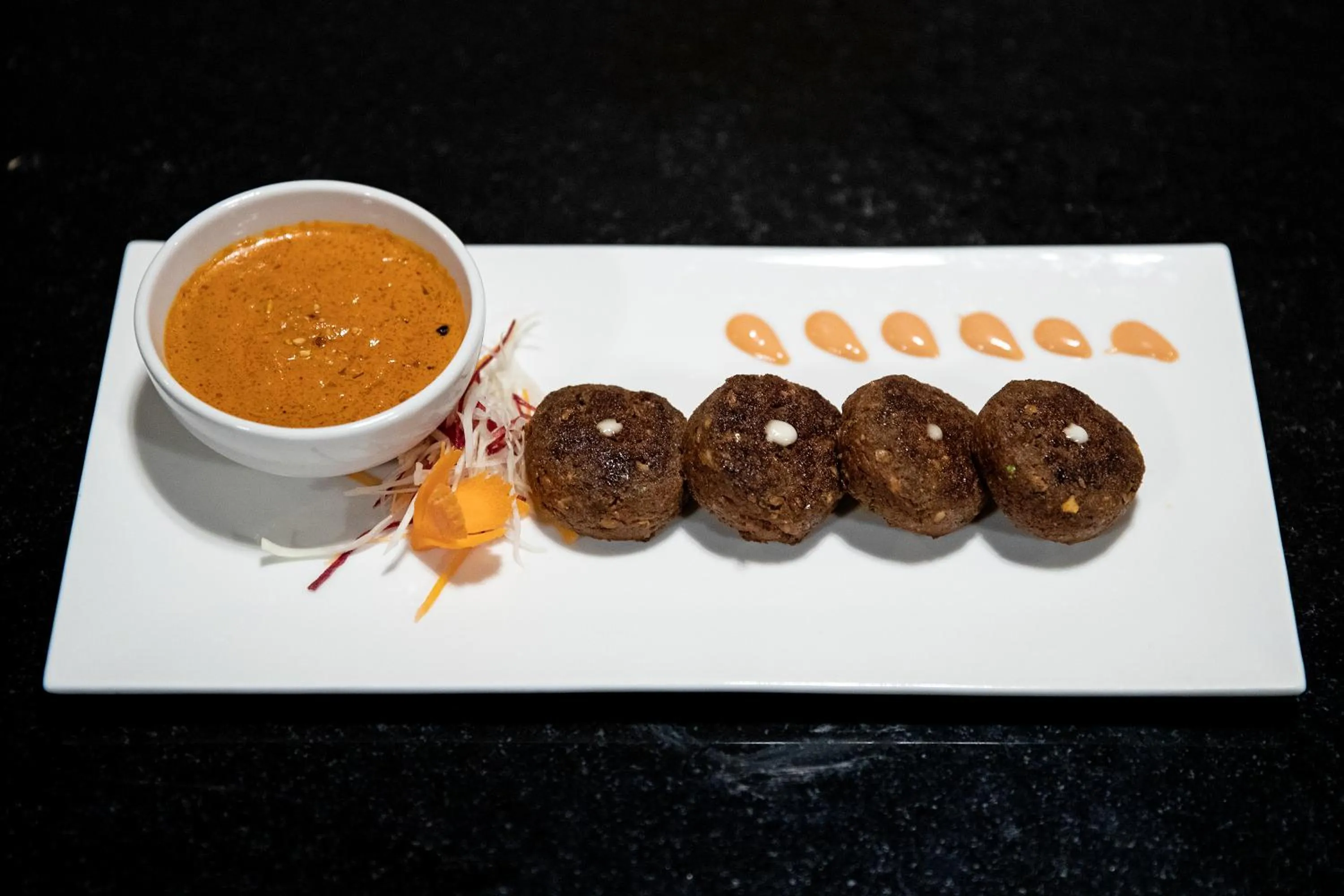 Food and drinks in WelcomHeritage Tadoba Vanya Villas Resort & Spa