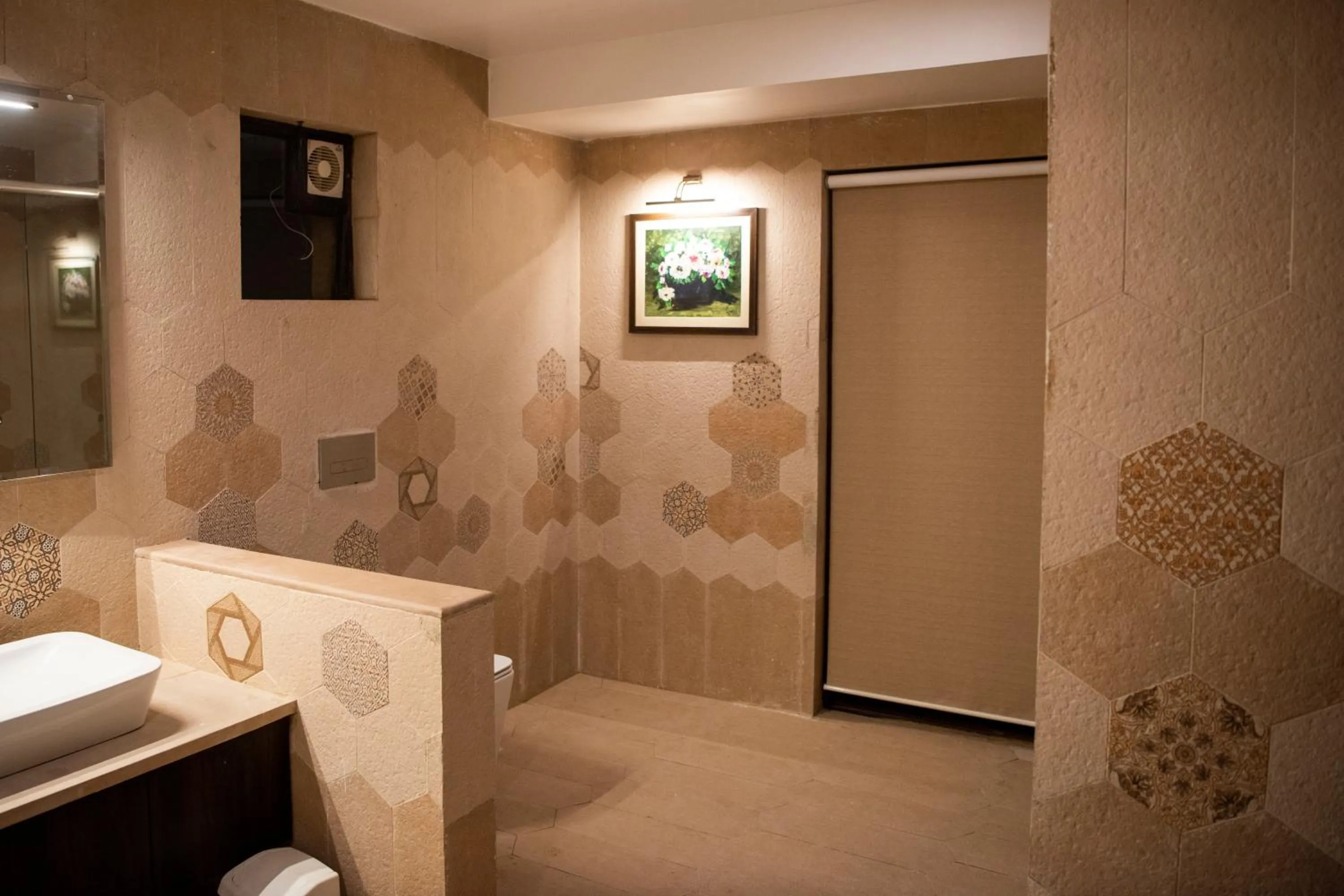 Bathroom in WelcomHeritage Tadoba Vanya Villas Resort & Spa