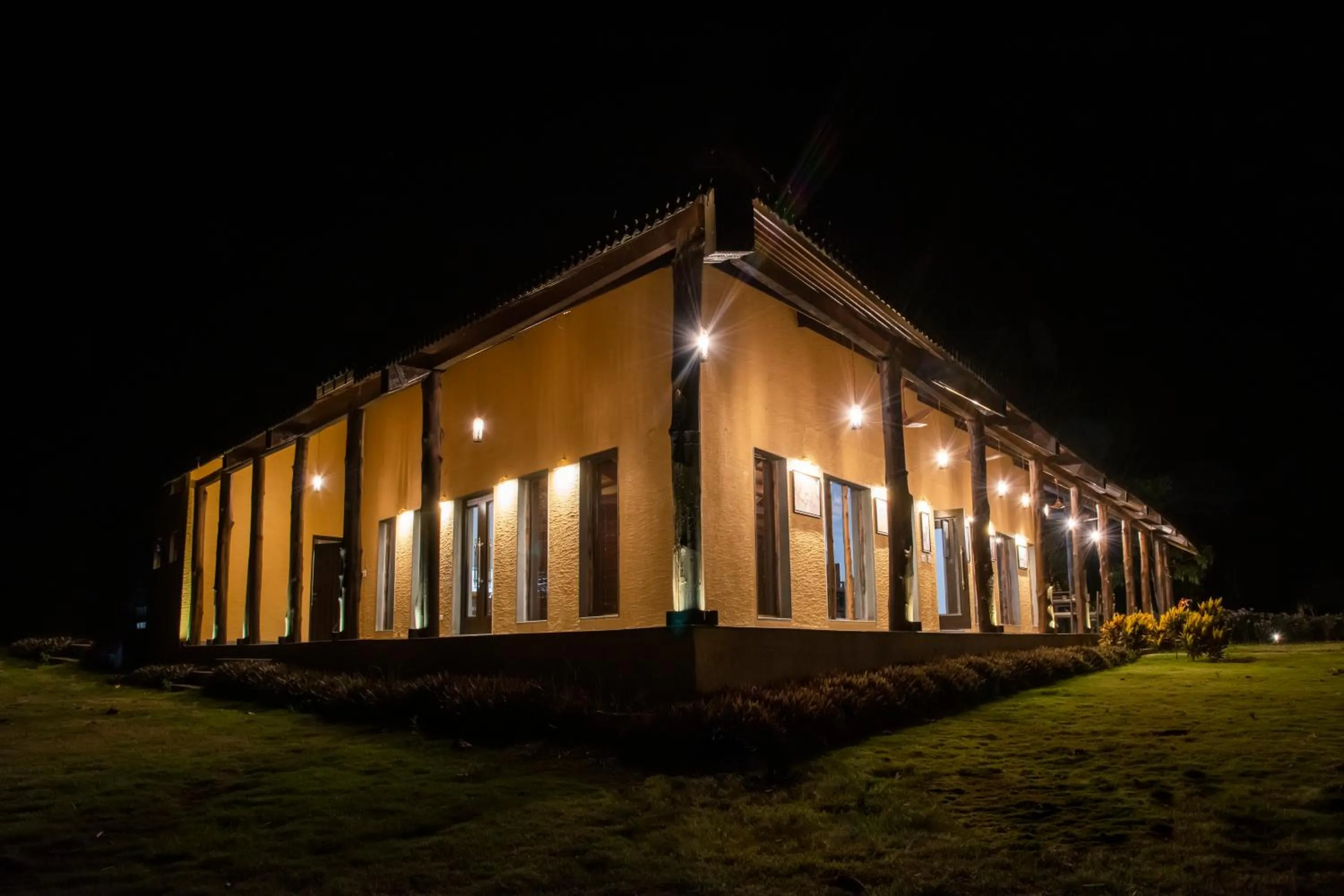 Restaurant/places to eat in WelcomHeritage Tadoba Vanya Villas Resort & Spa