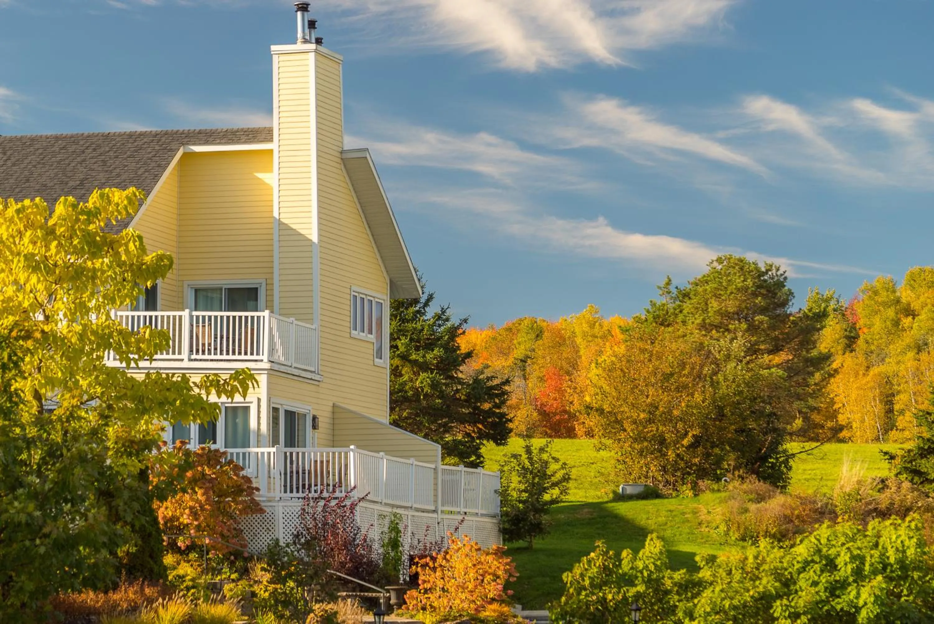 Property building in Auberge West Brome